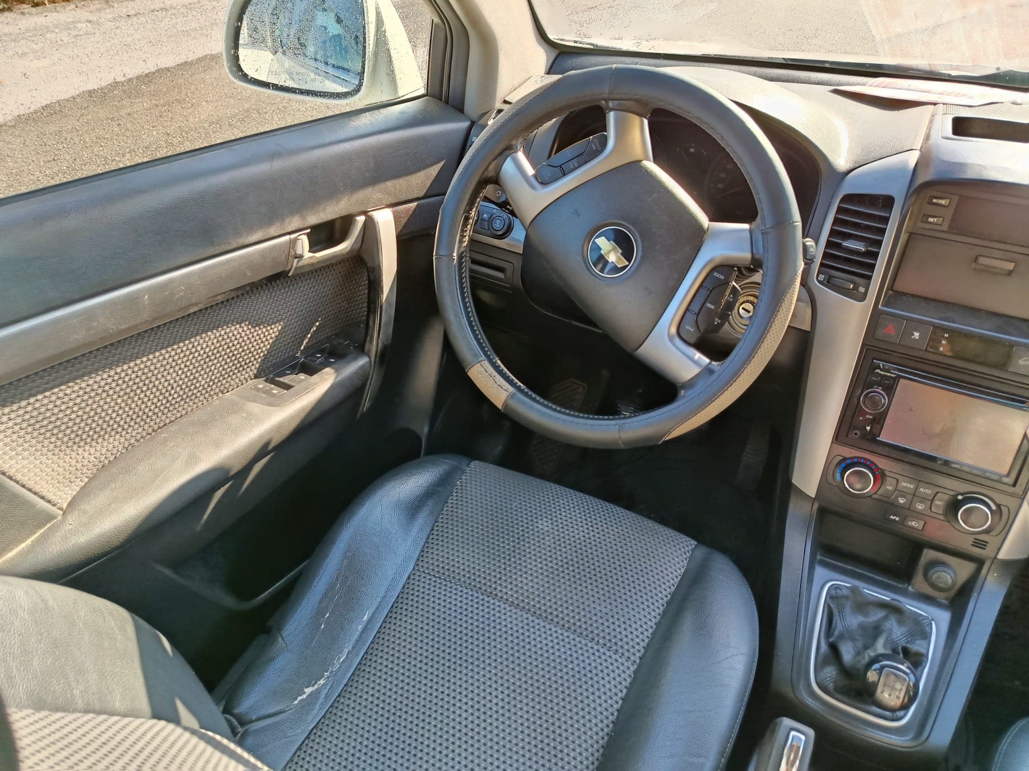 Chevrolet Captiva · Ano 2010 — image 14