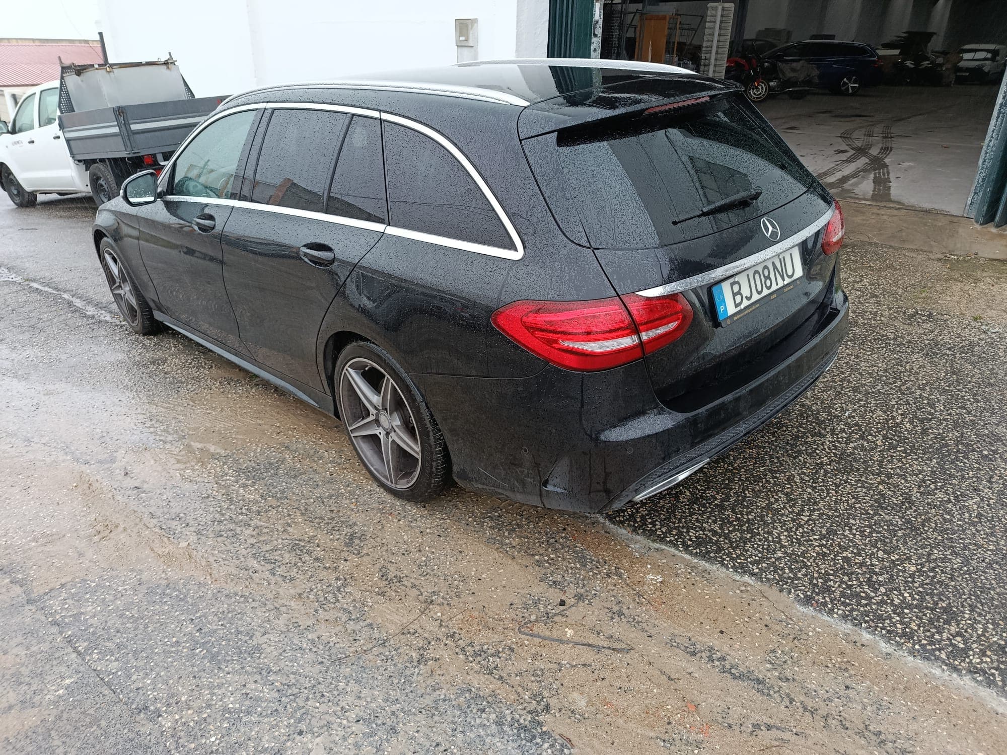 Mercedes-Benz C 220 D · Ano 2016 — imagen 6