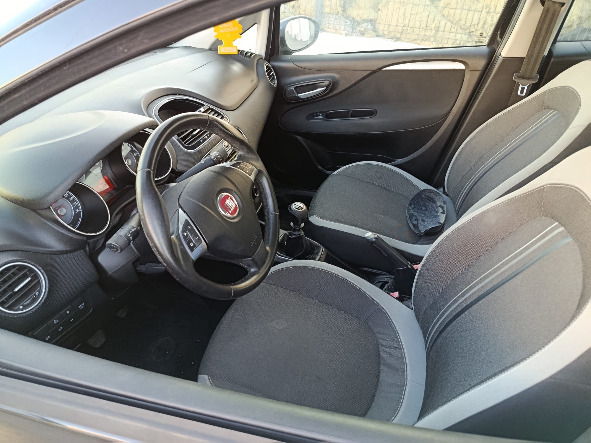 Fiat Punto · Ano 2012 — image 14