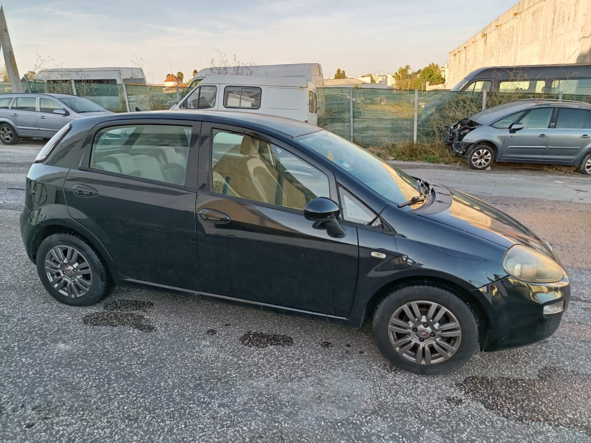 Fiat Punto · Ano 2012 — image 8