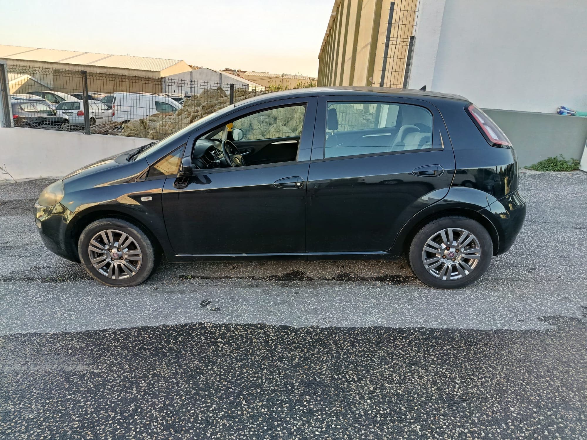 Fiat Punto · Ano 2012 — image 7