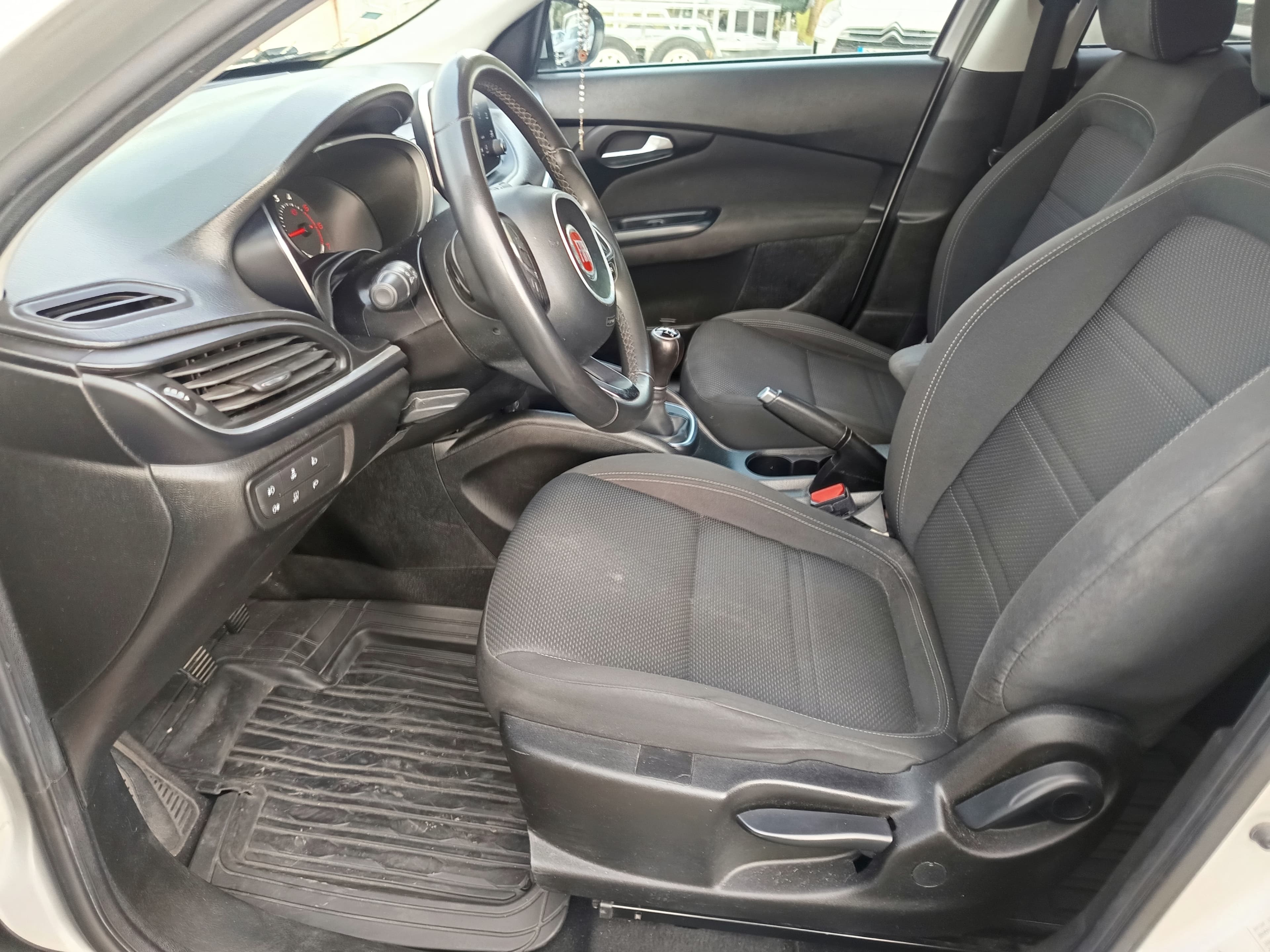 Fiat Tipo · Ano 2019 — image 32