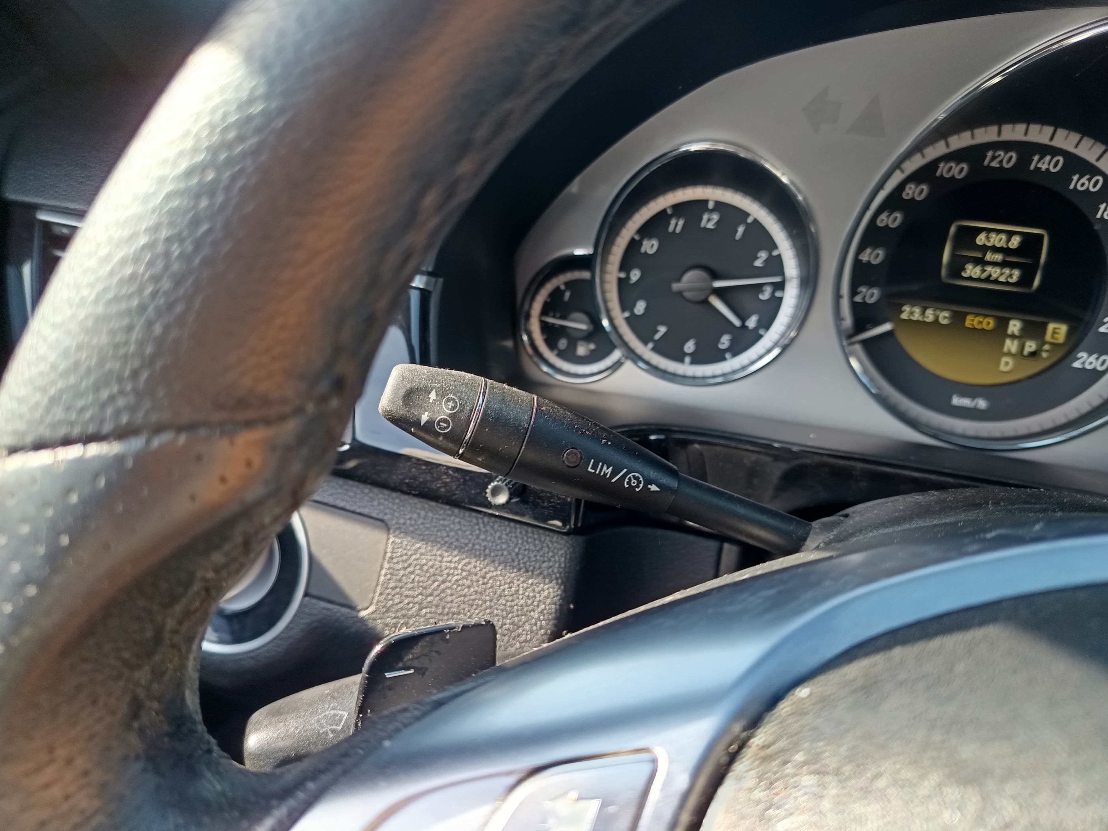 Mercedes-Benz E250 · Ano 2012 — imagen 45