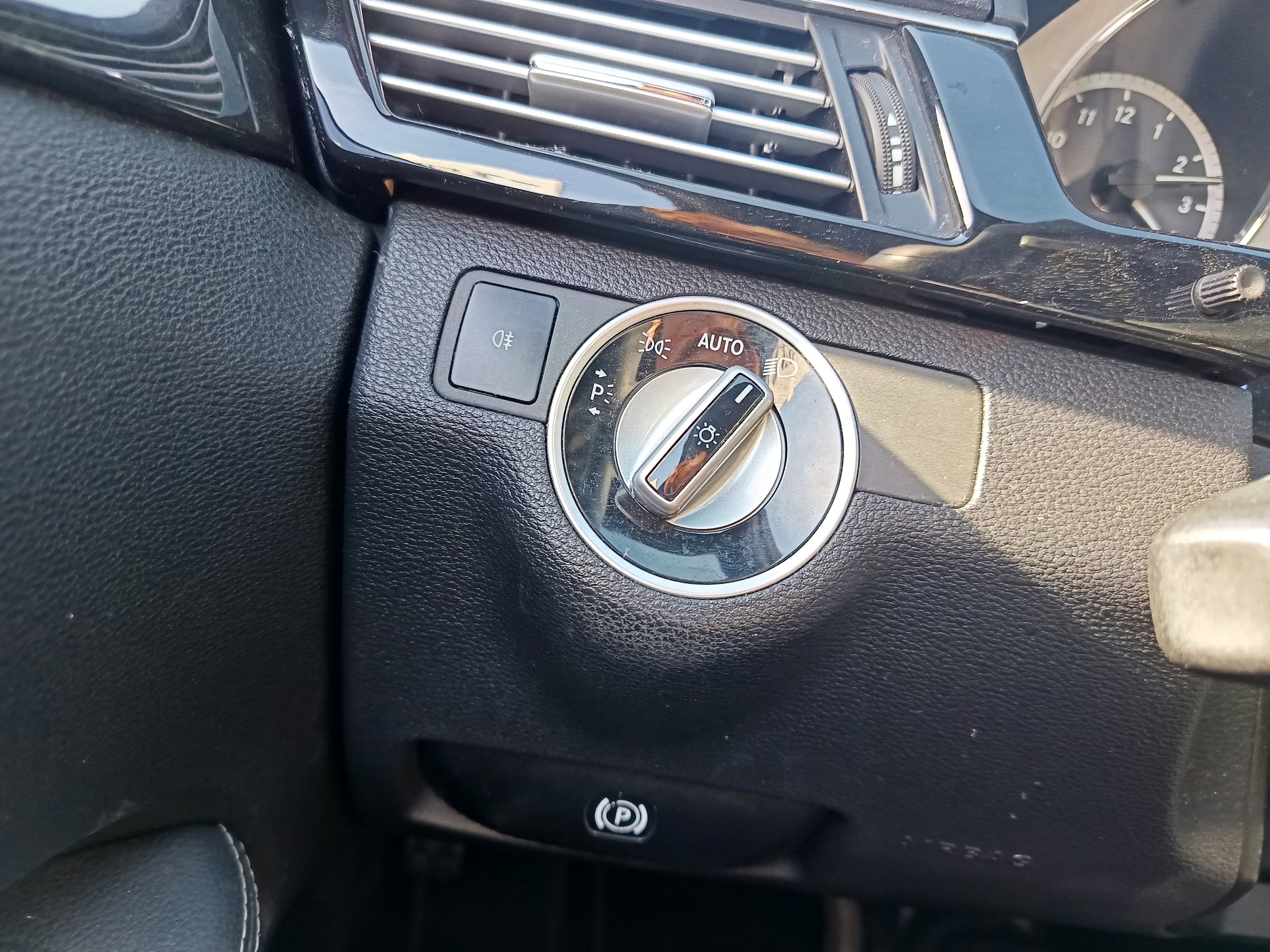 Mercedes-Benz E250 · Ano 2012 — imagen 46