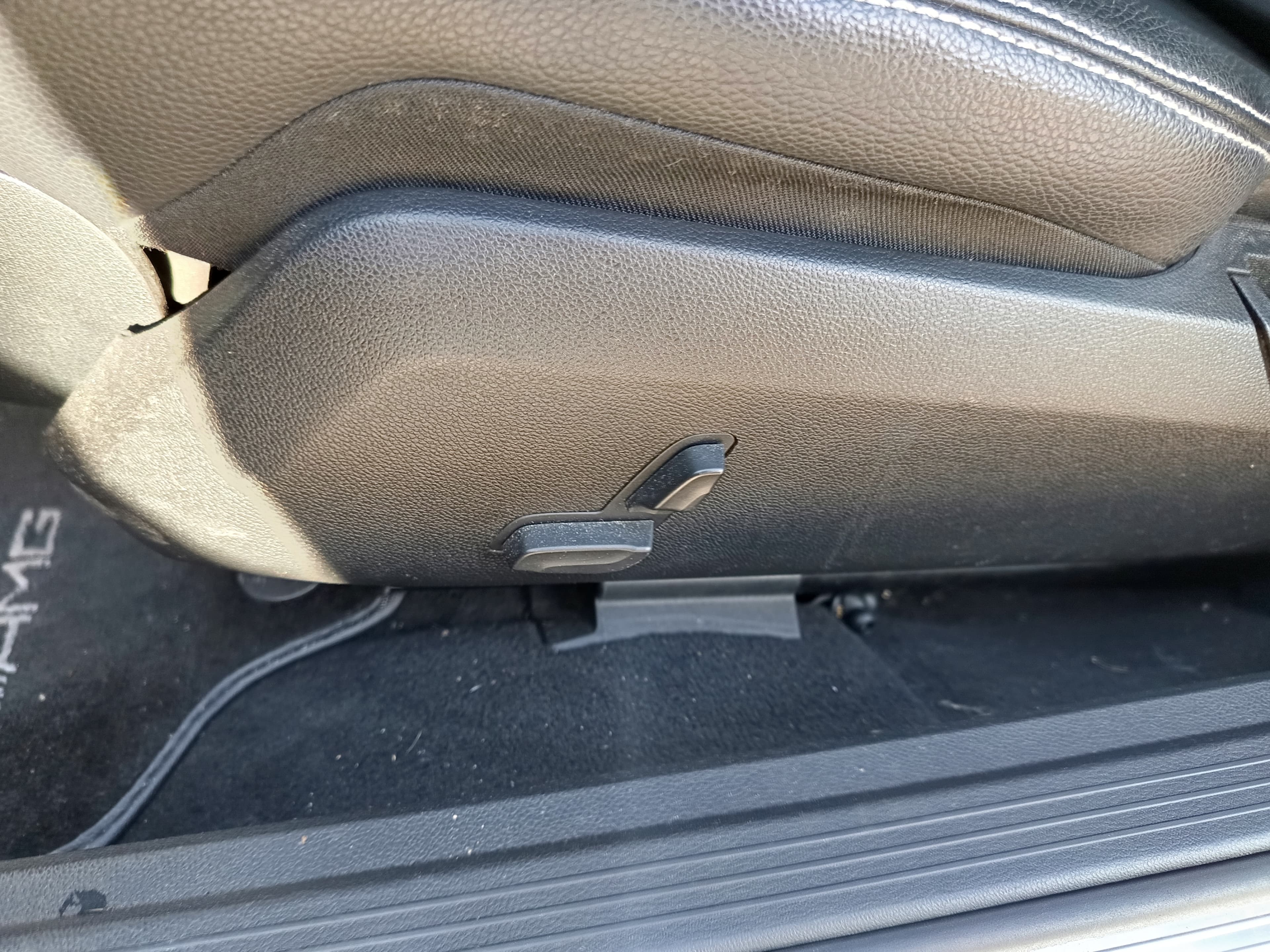 Mercedes-Benz E250 · Ano 2012 — imagen 36