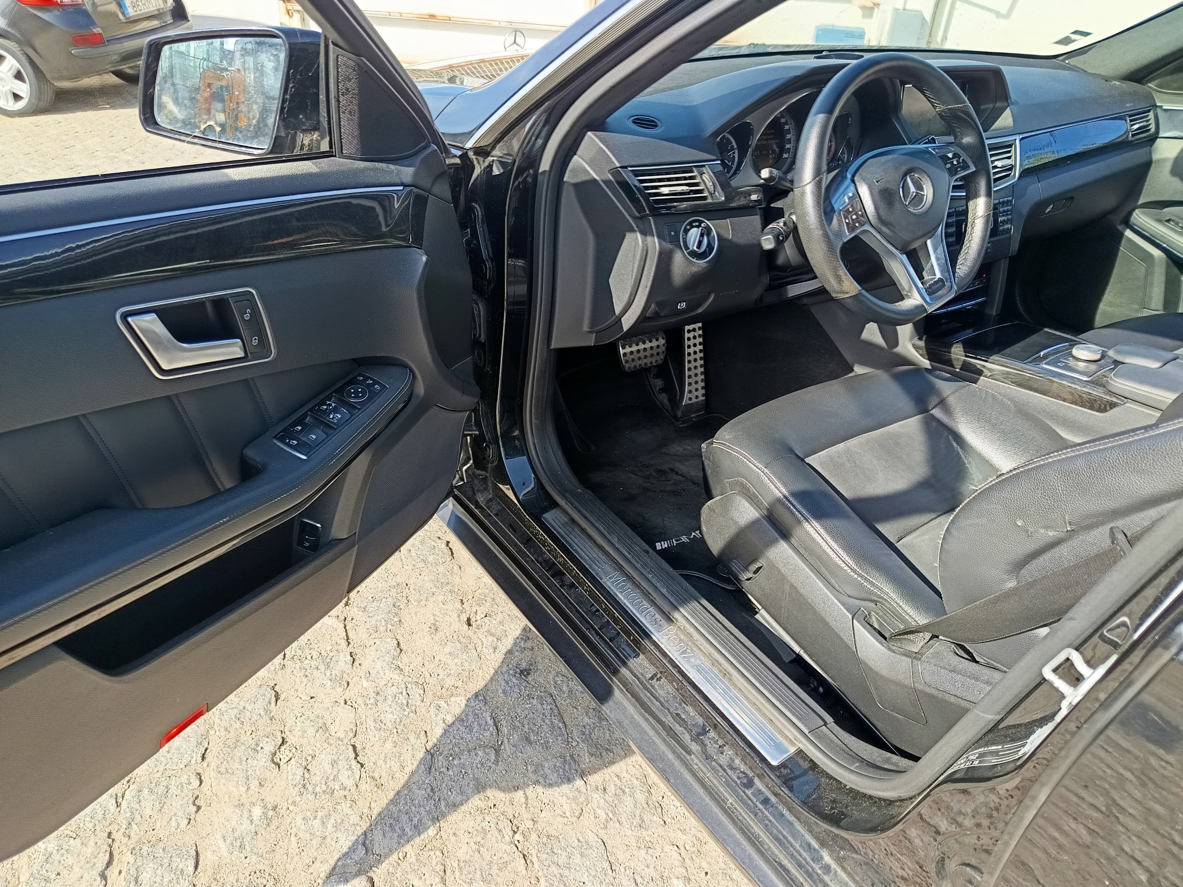 Mercedes-Benz E250 · Ano 2012 — imagen 31