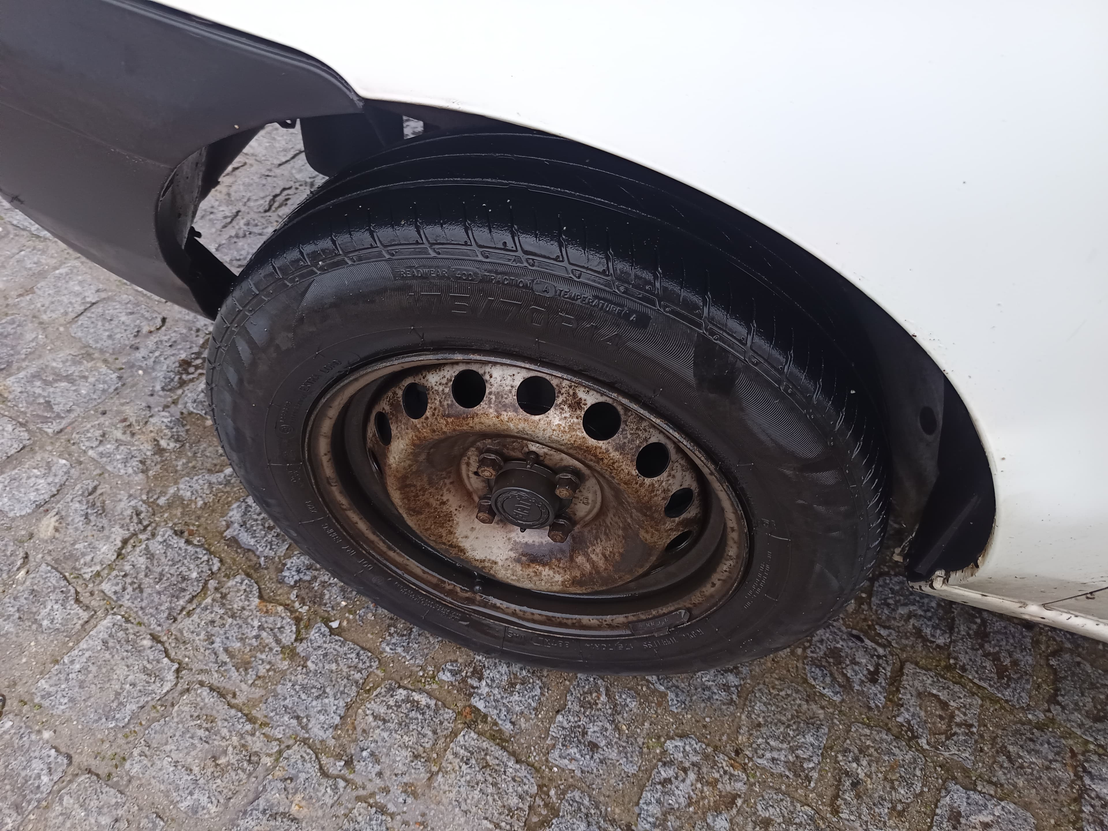 Fiat Doblo I Cargo (223) 1.9 JTD · Ano 2005 — image 12