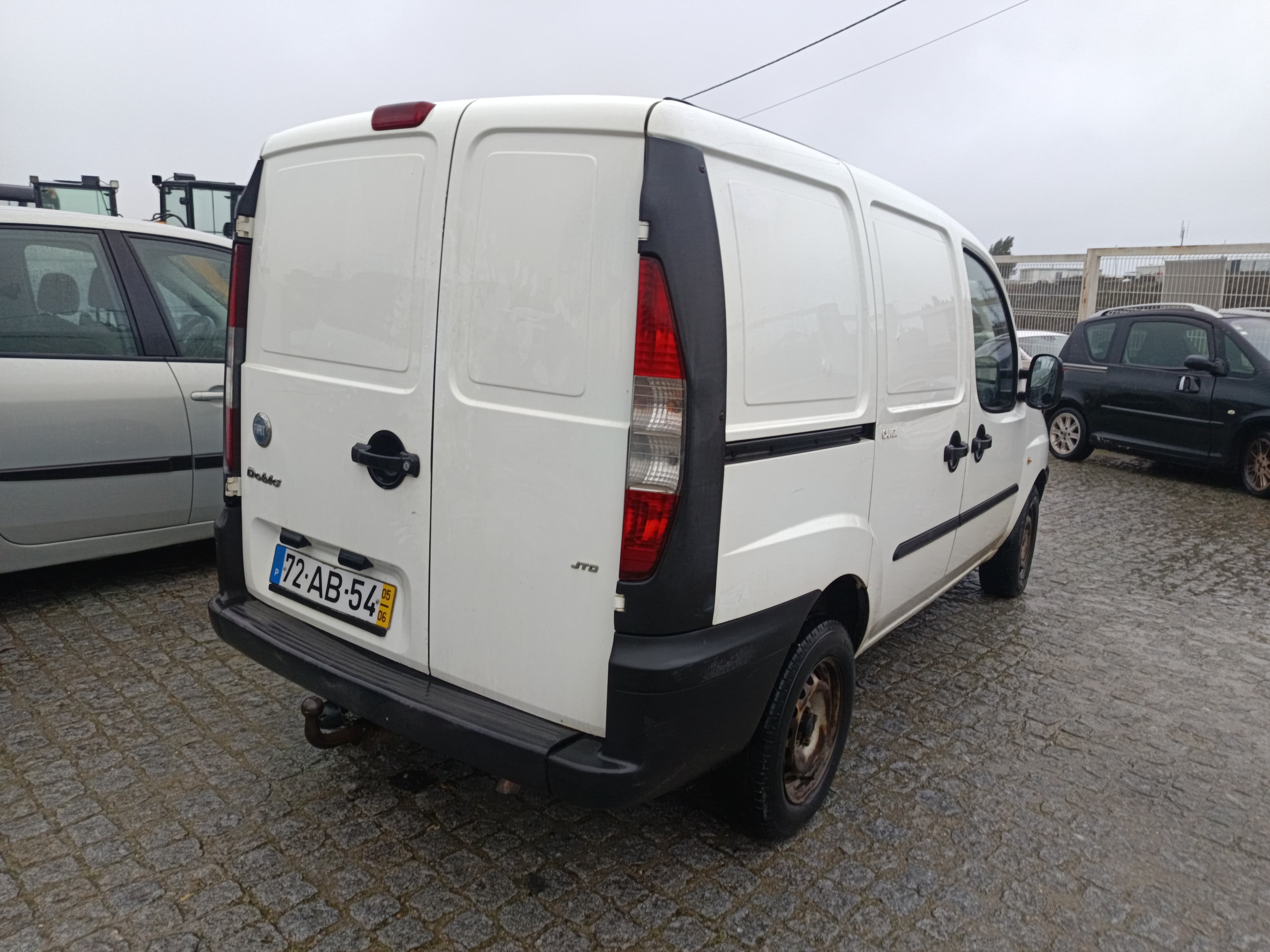 Fiat Doblo I Cargo (223) 1.9 JTD · Ano 2005 — image 4