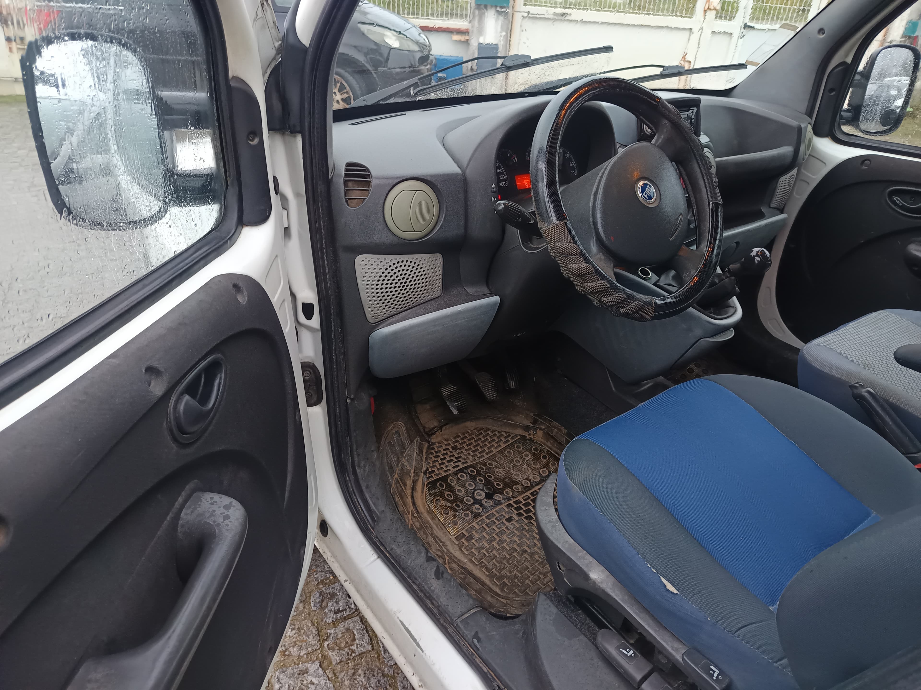 Fiat Doblo I Cargo (223) 1.9 JTD · Ano 2005 — image 27