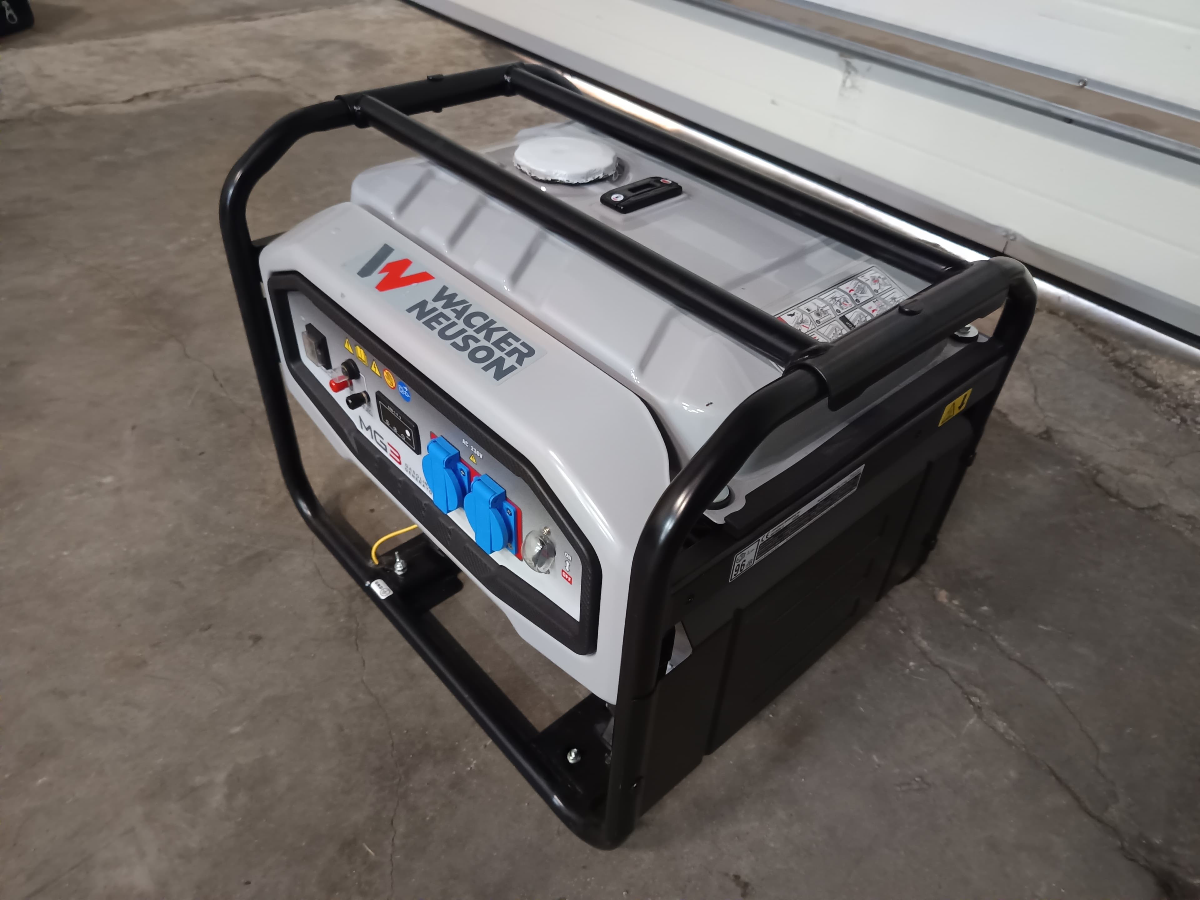 Gerador Wacker Neuson — image 3