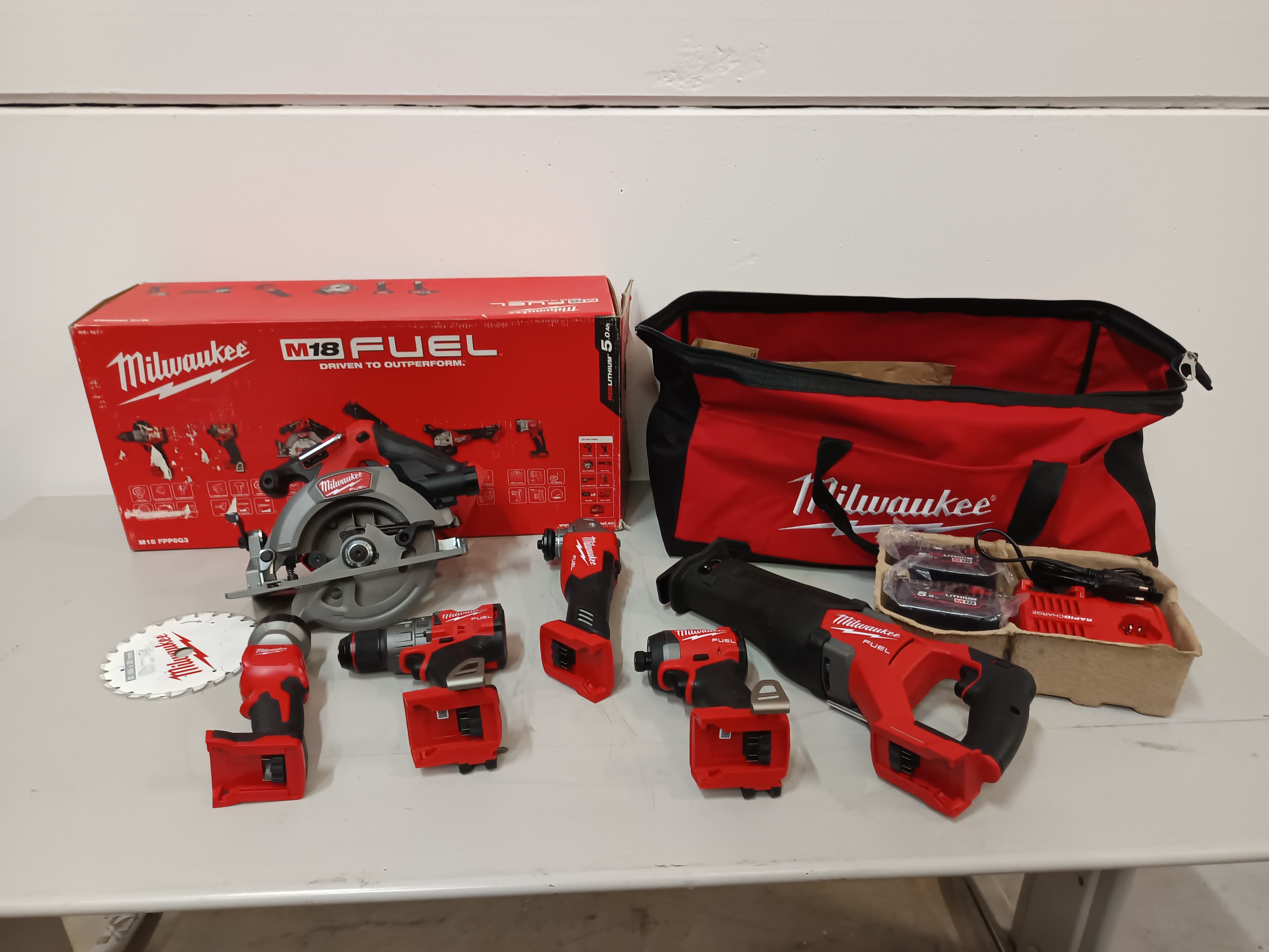 Kit Ferramentas Milwaukee