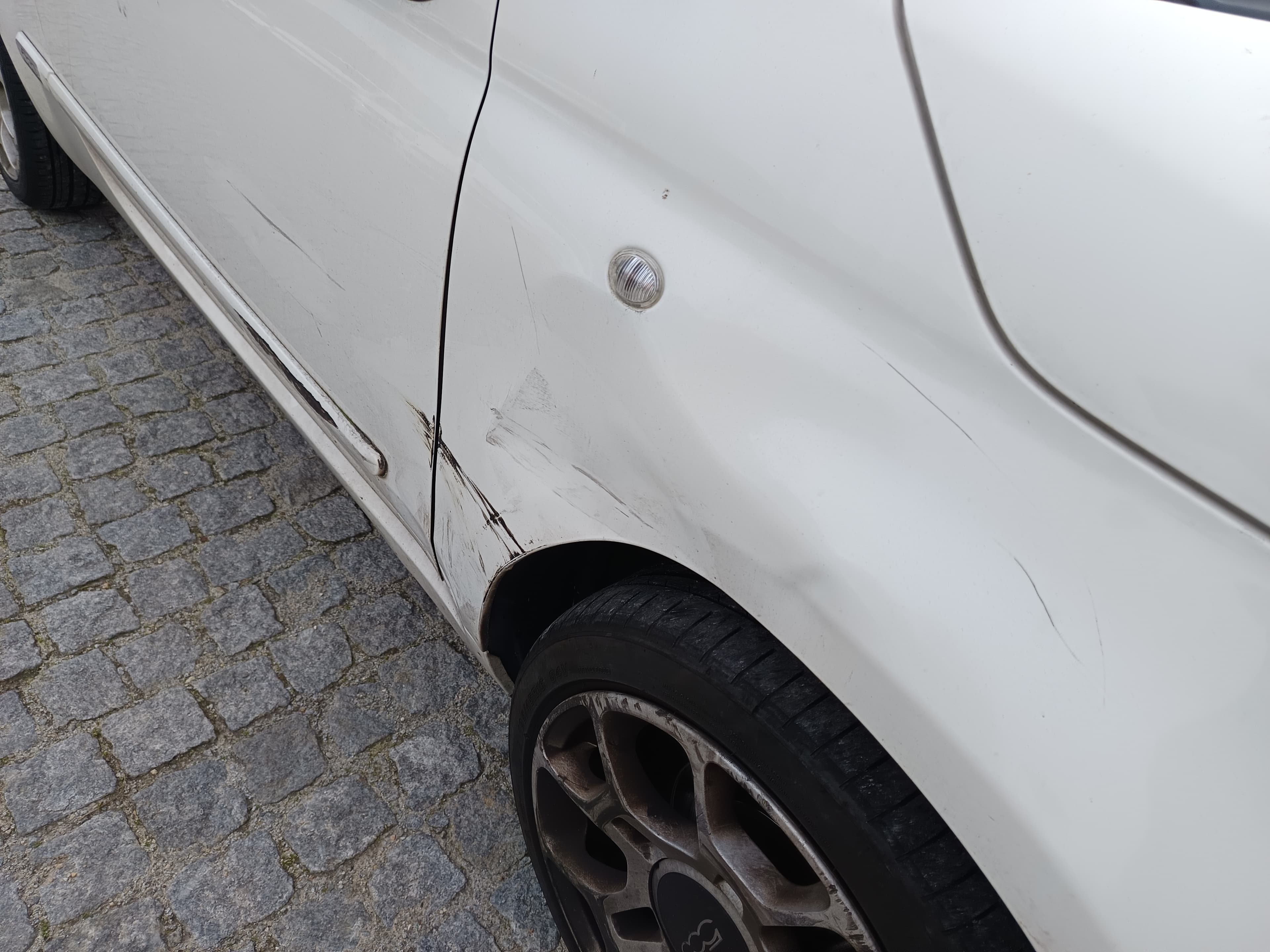 Fiat 500 · Ano 2008 — image 8