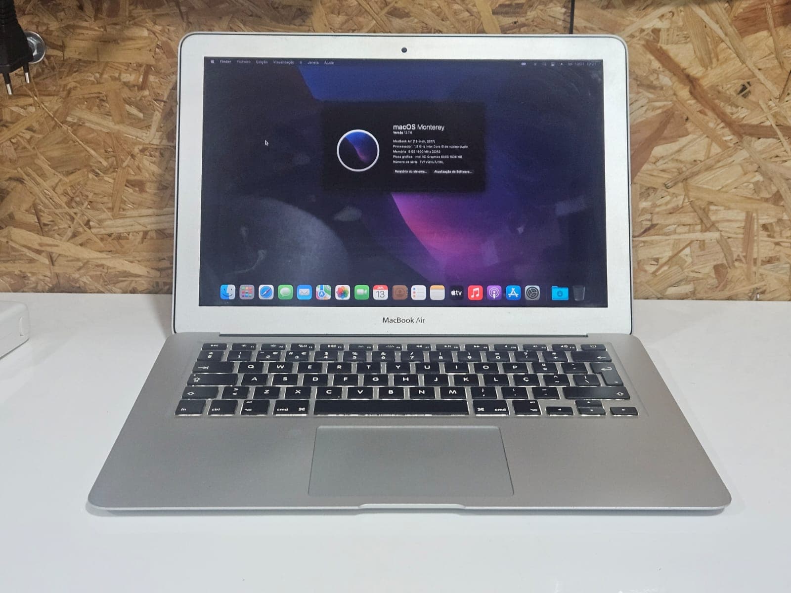 Computador Apple MacBook Air — imagen 1