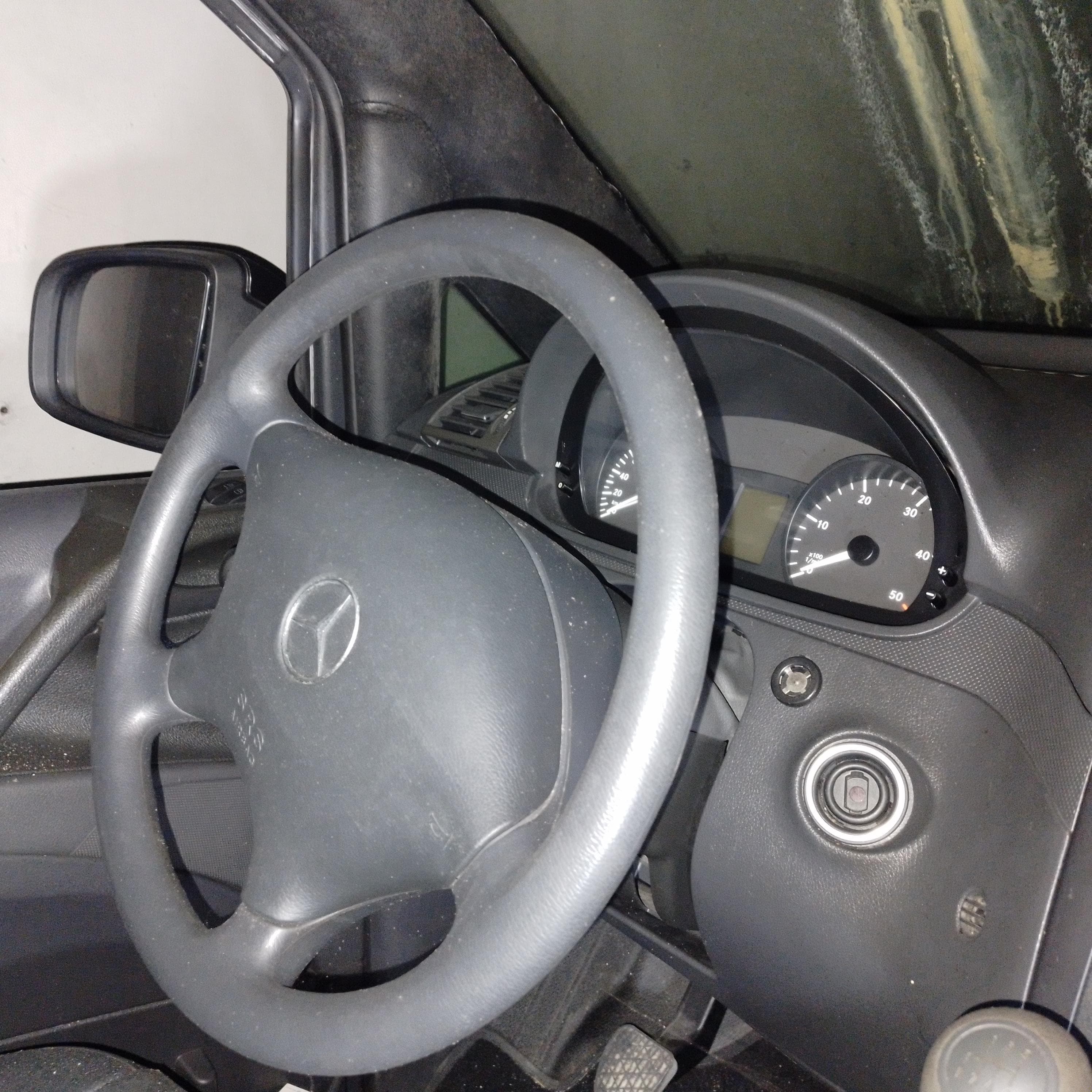 Mercedes-Benz Vito · Ano 2013 — imagem 8