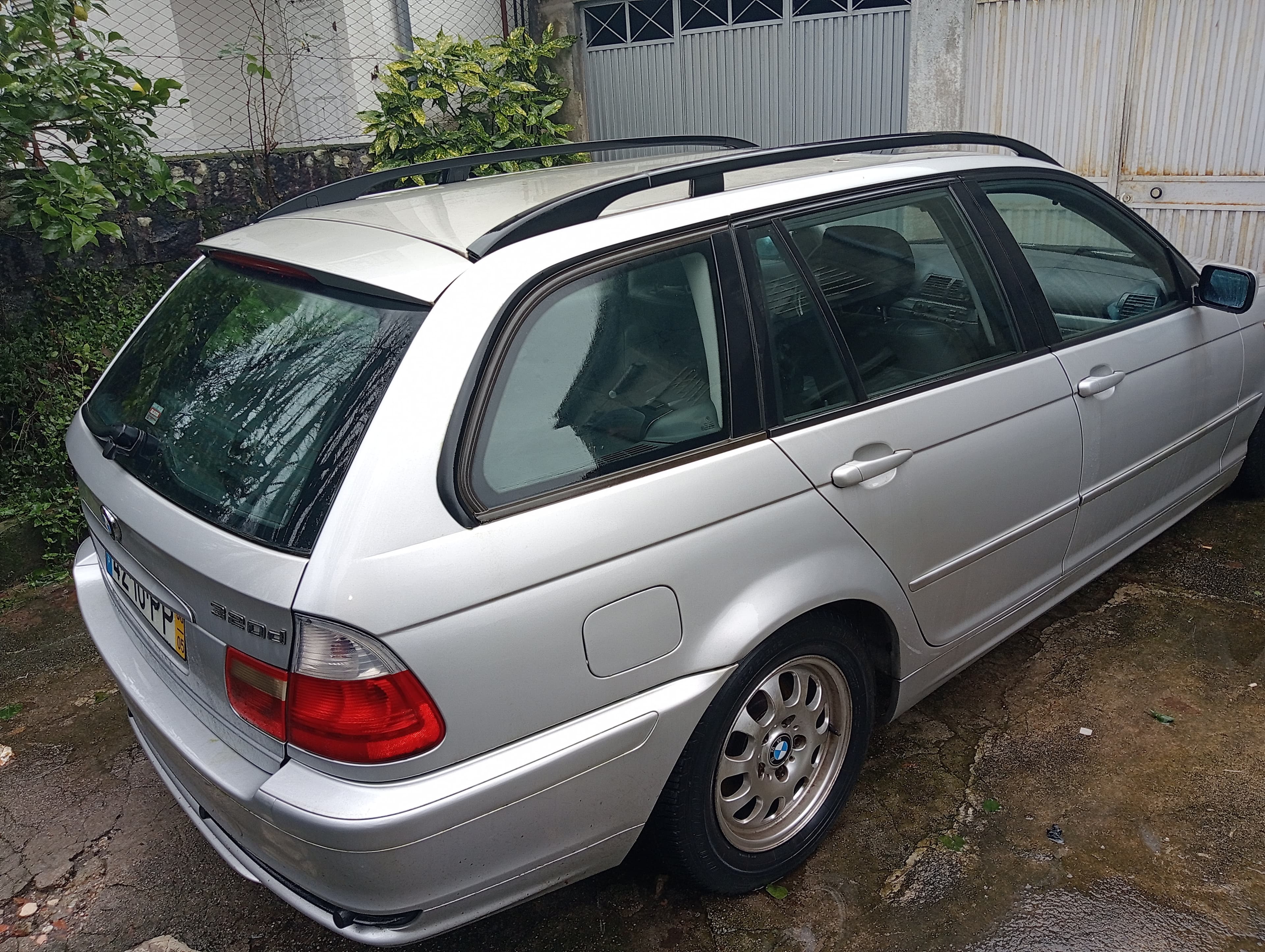 BMW 3 Touring 320d · Ano 2000 — image 4