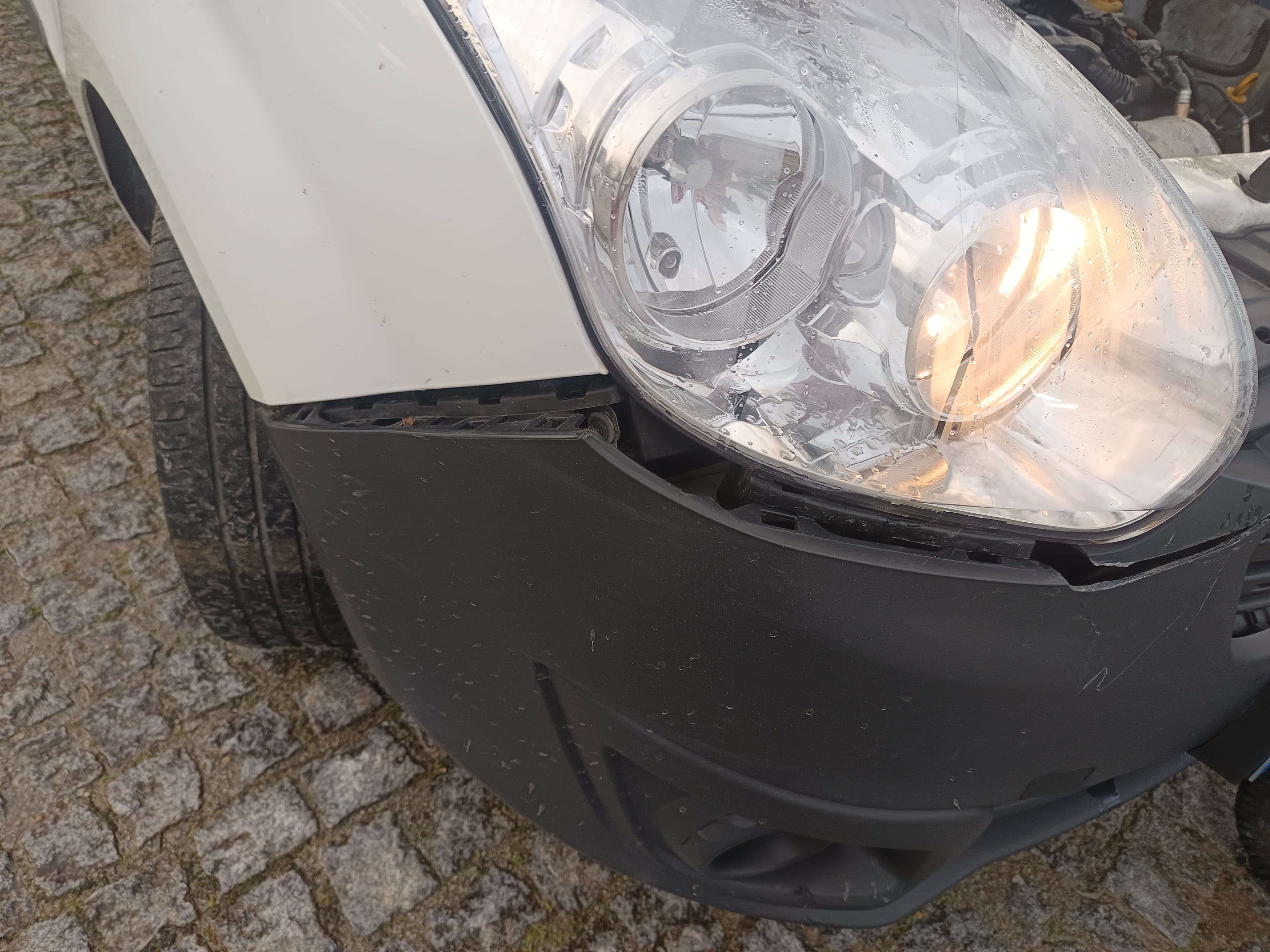 Opel Combo D Van · Ano 2017 — imagen 16