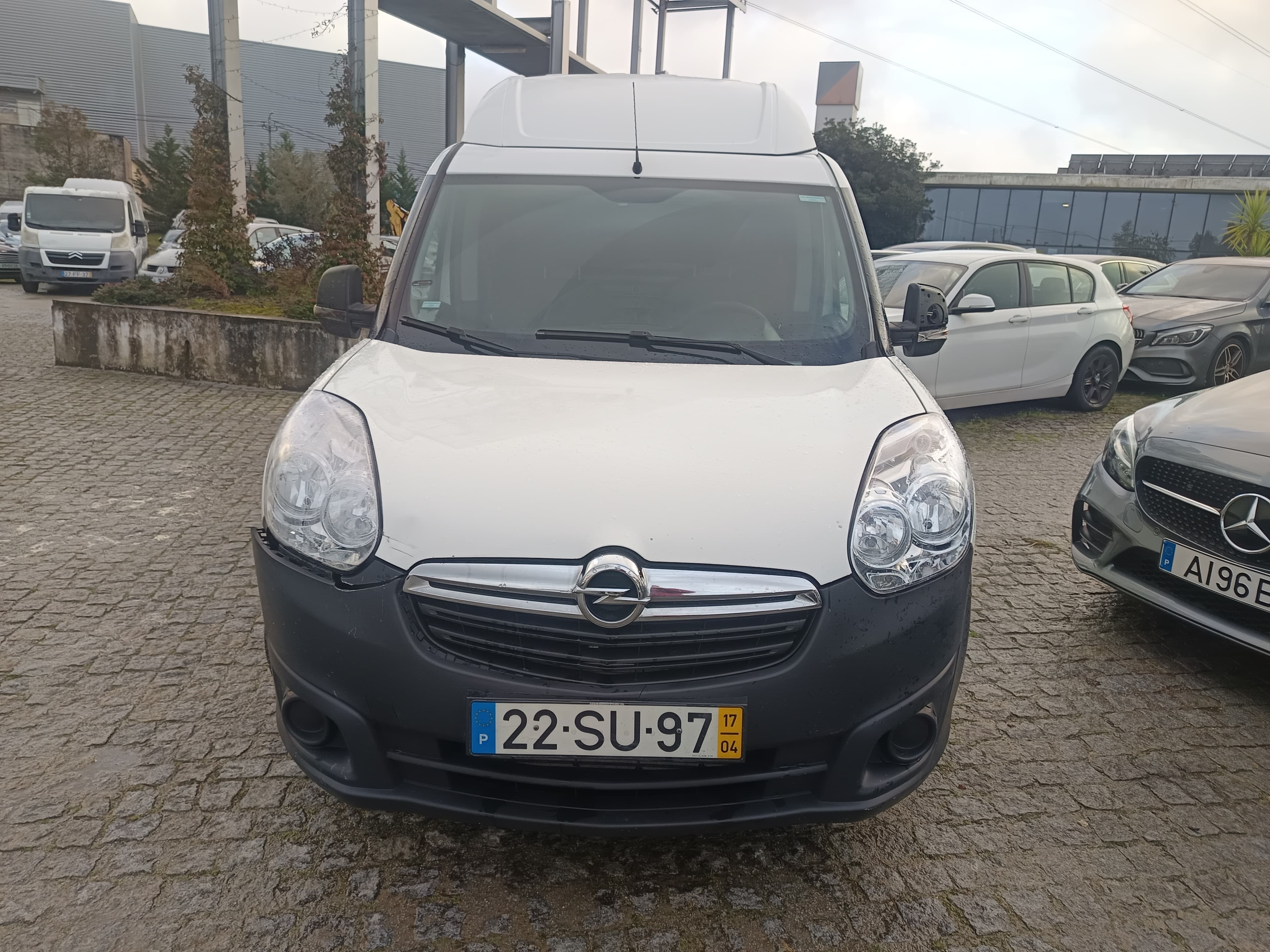 Opel Combo D Van · Ano 2017 — imagen 2