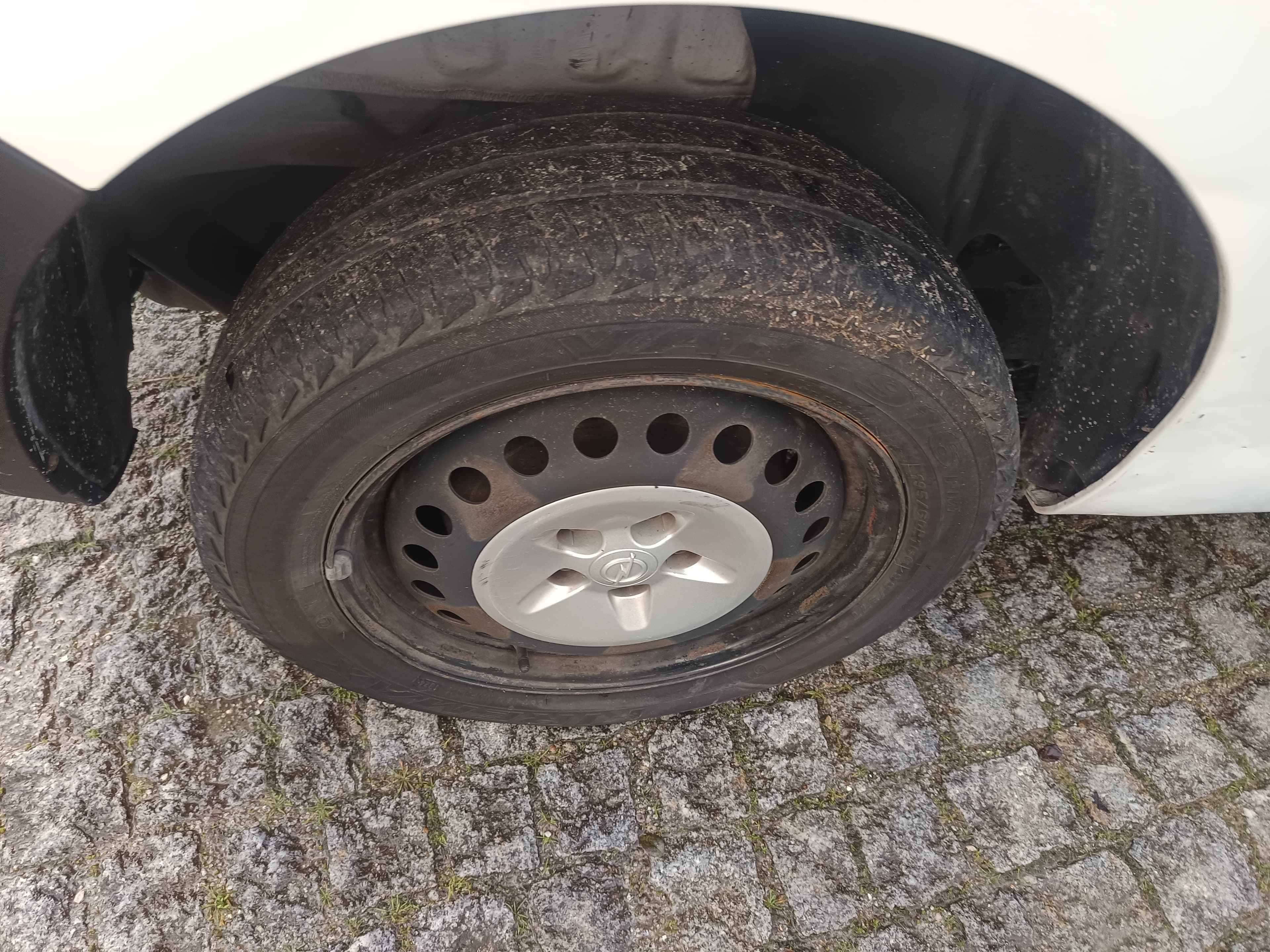 Opel Combo D Van · Ano 2017 — imagen 8