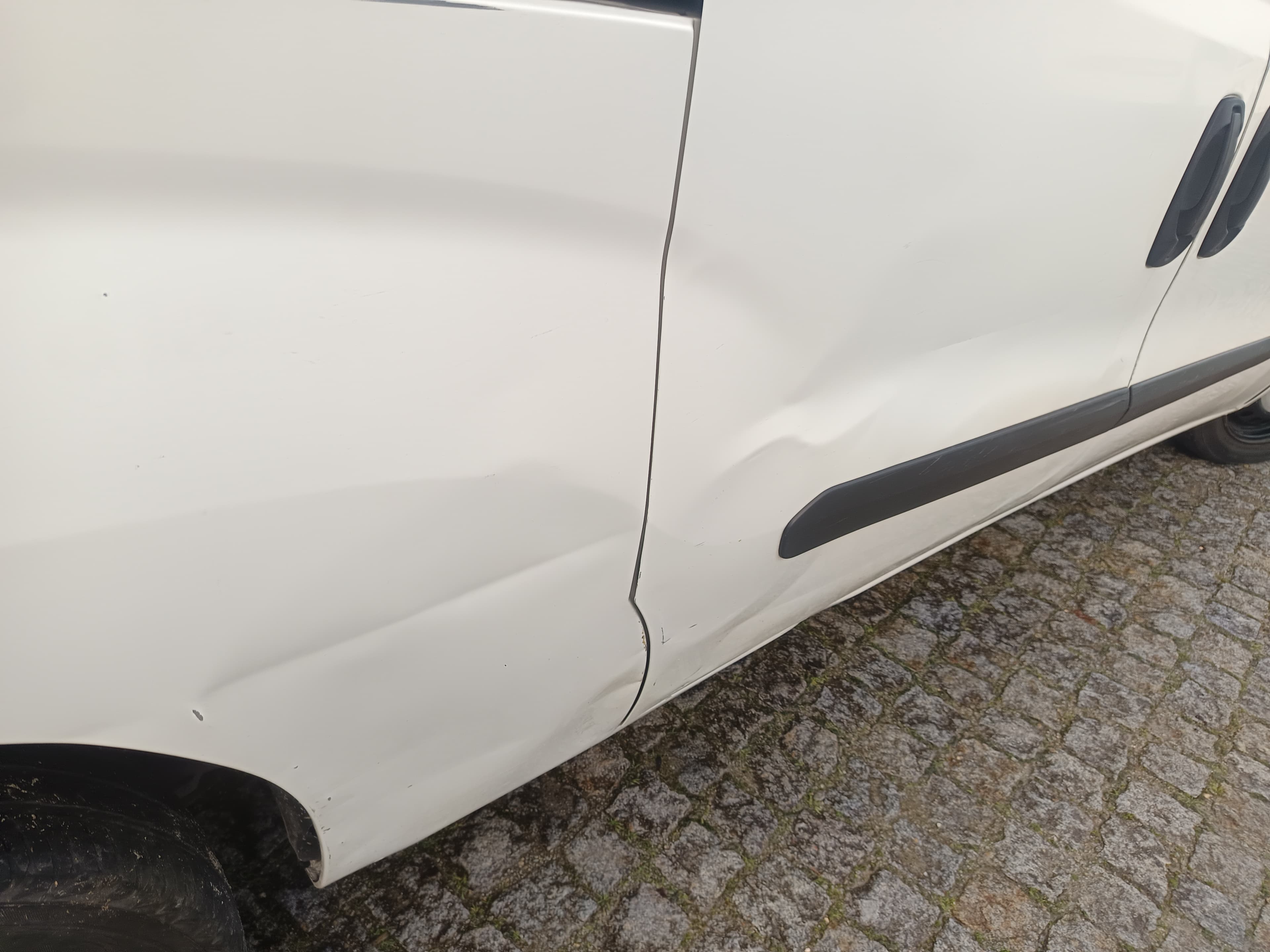 Opel Combo D Van · Ano 2017 — imagen 7