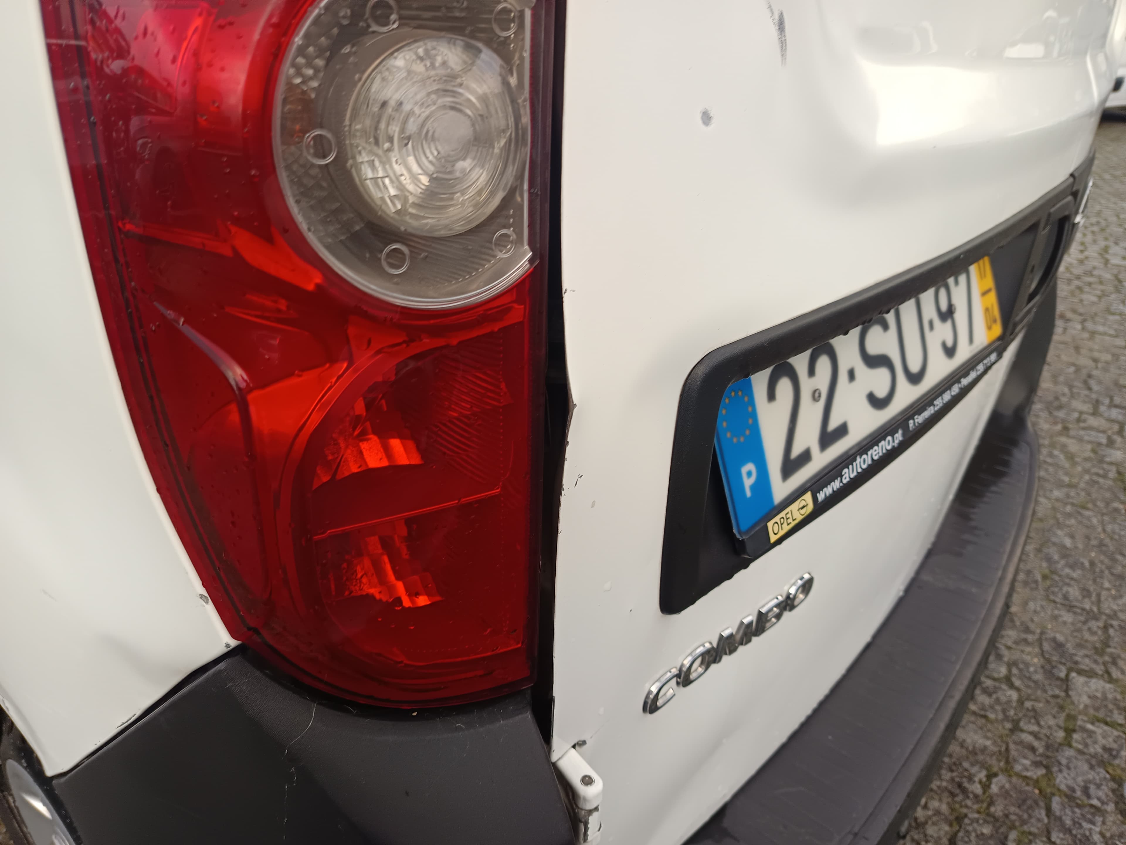 Opel Combo D Van · Ano 2017 — imagen 18
