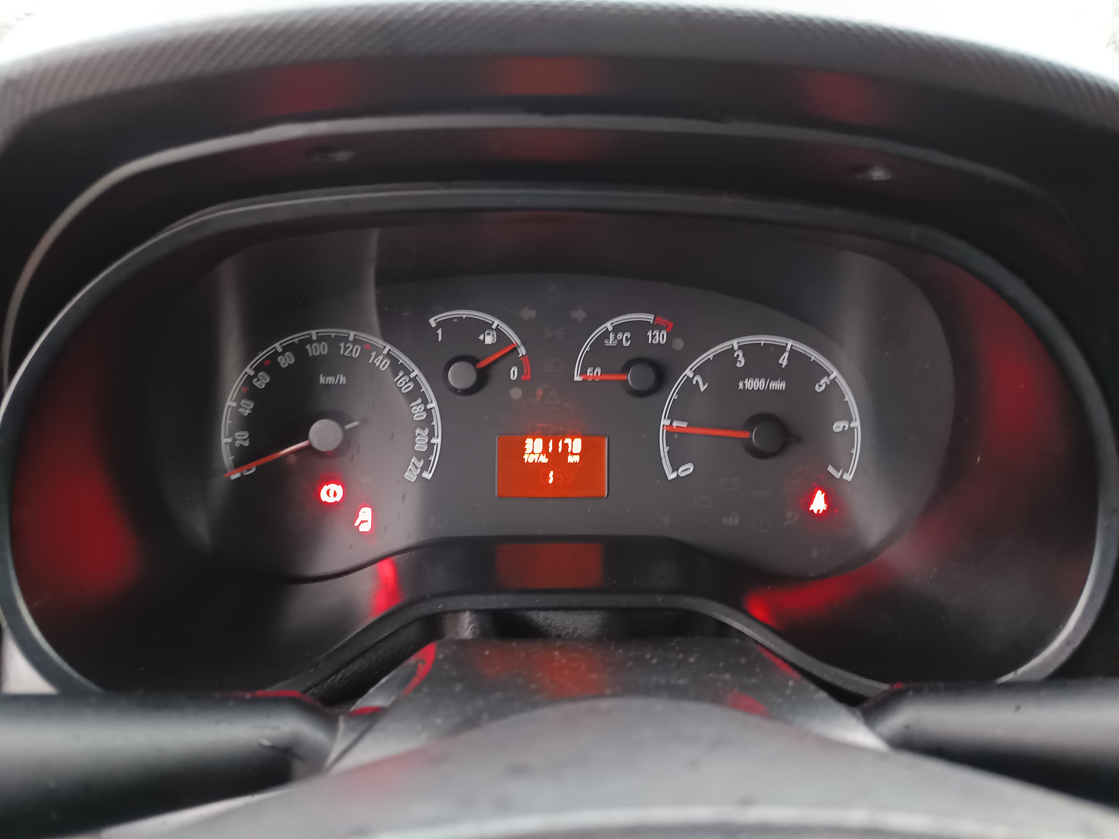 Opel Combo D Van · Ano 2016 — imagen 34
