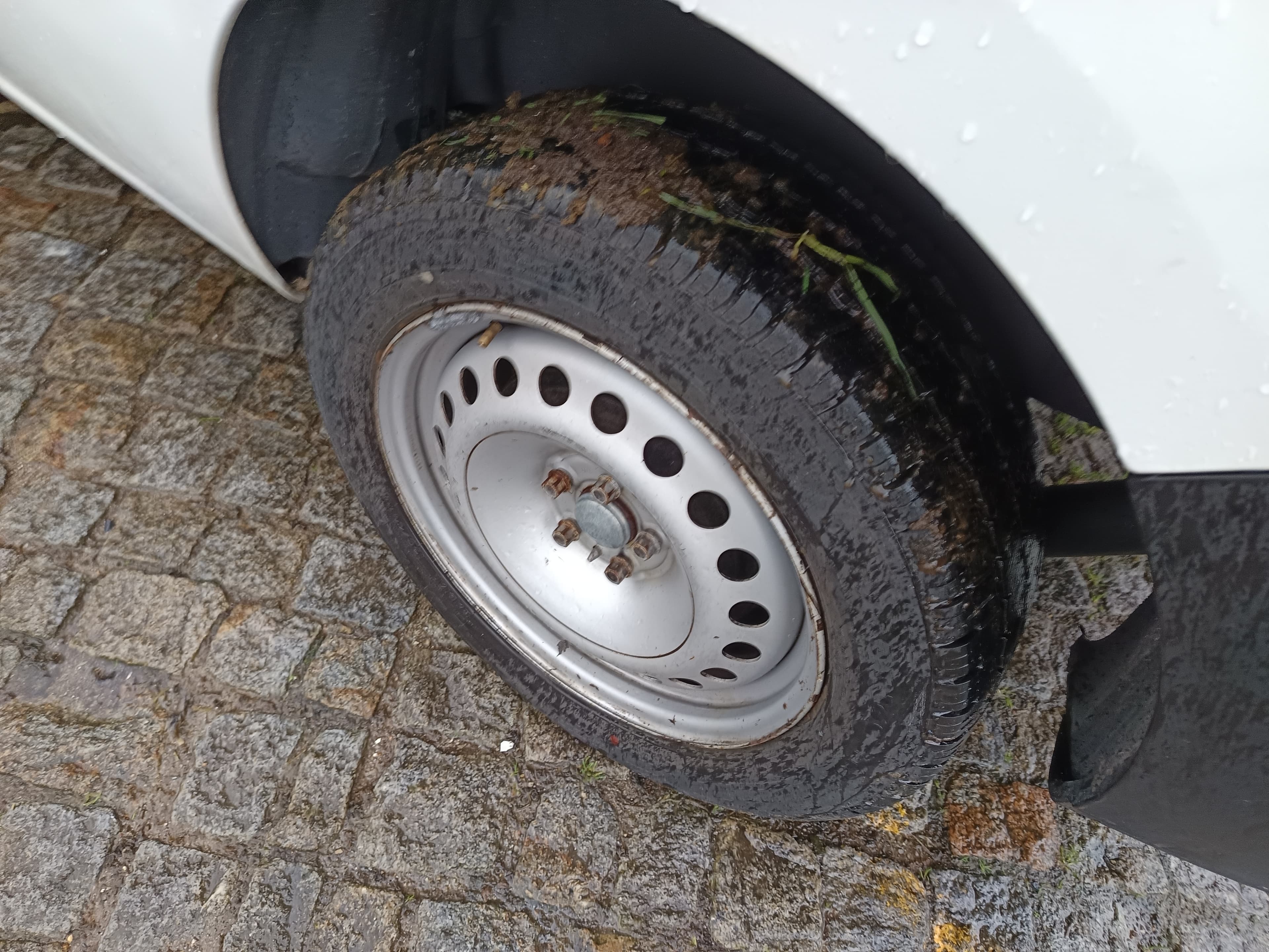 Opel Combo D Van · Ano 2016 — imagen 15