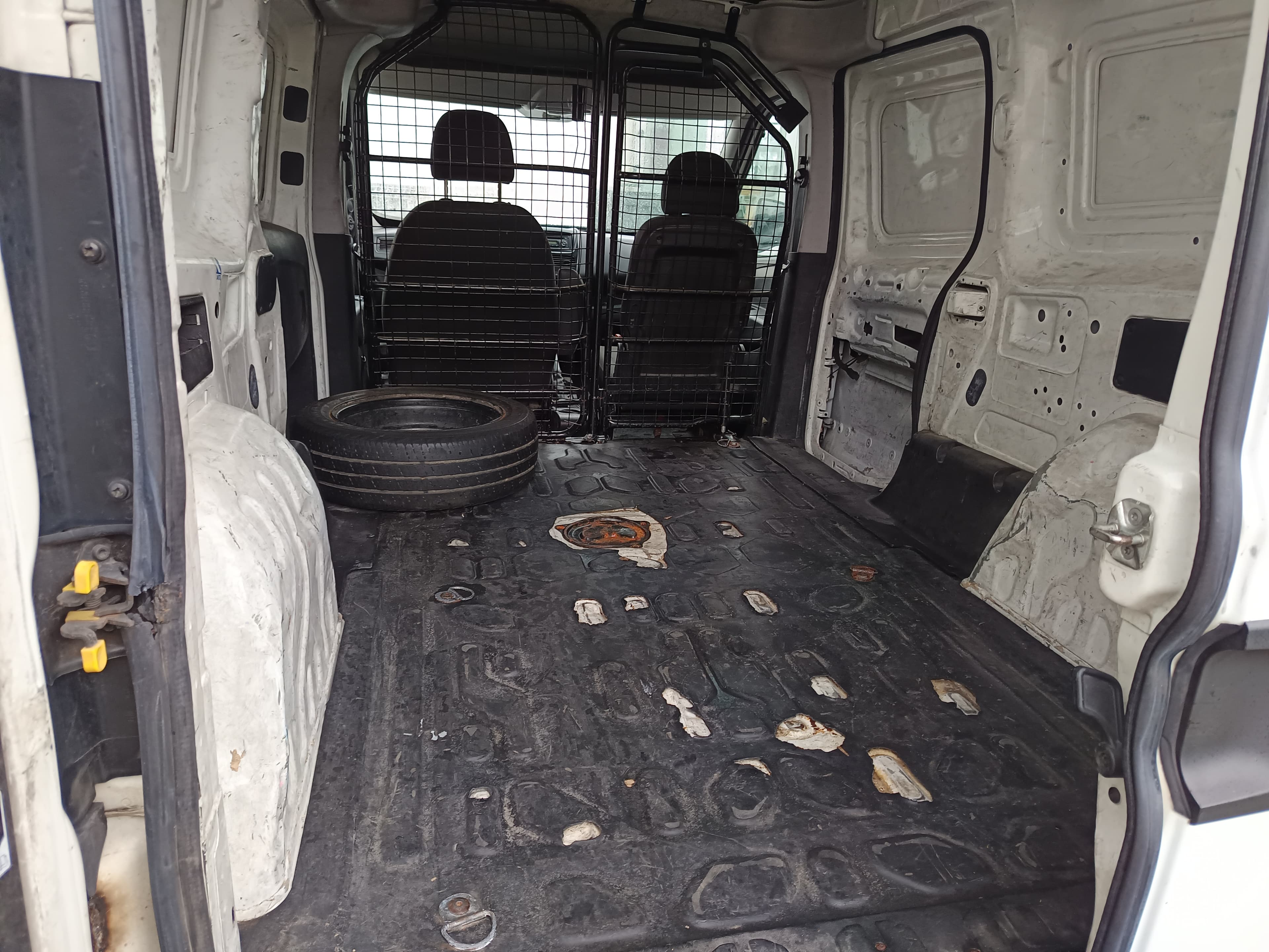 Opel Combo D Van · Ano 2016 — imagen 23