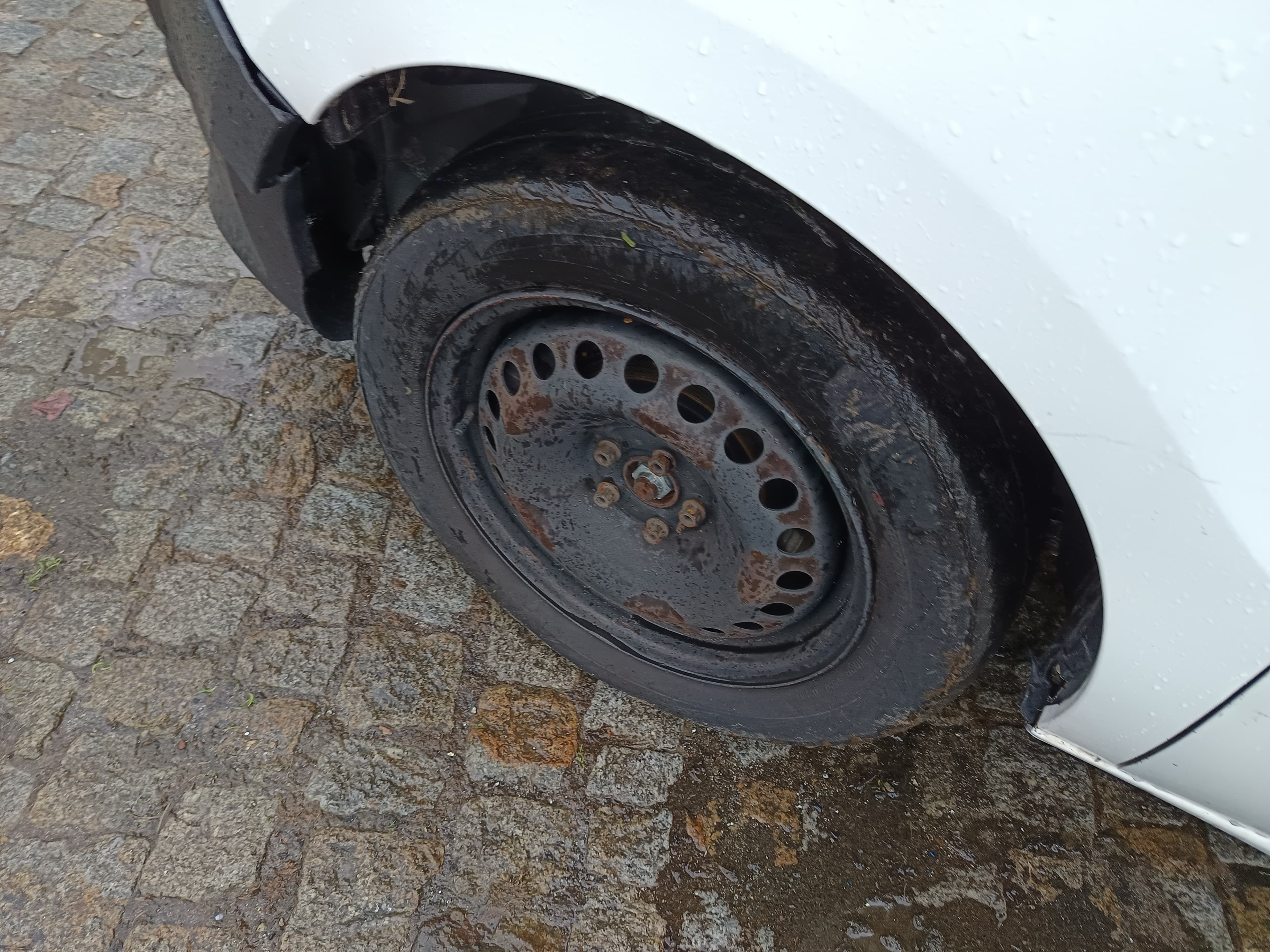 Opel Combo D Van · Ano 2016 — imagen 18