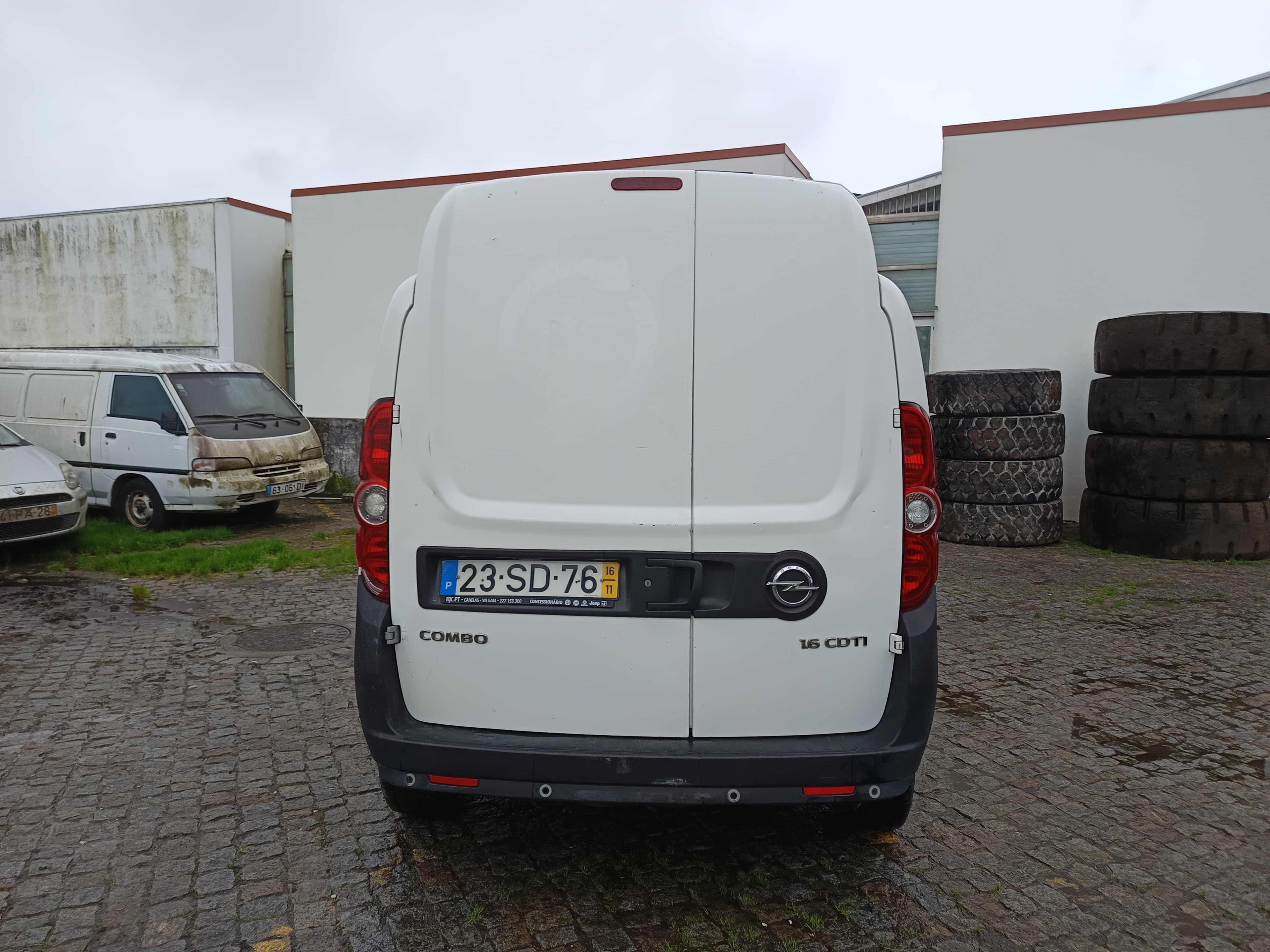 Opel Combo D Van · Ano 2016 — imagen 5