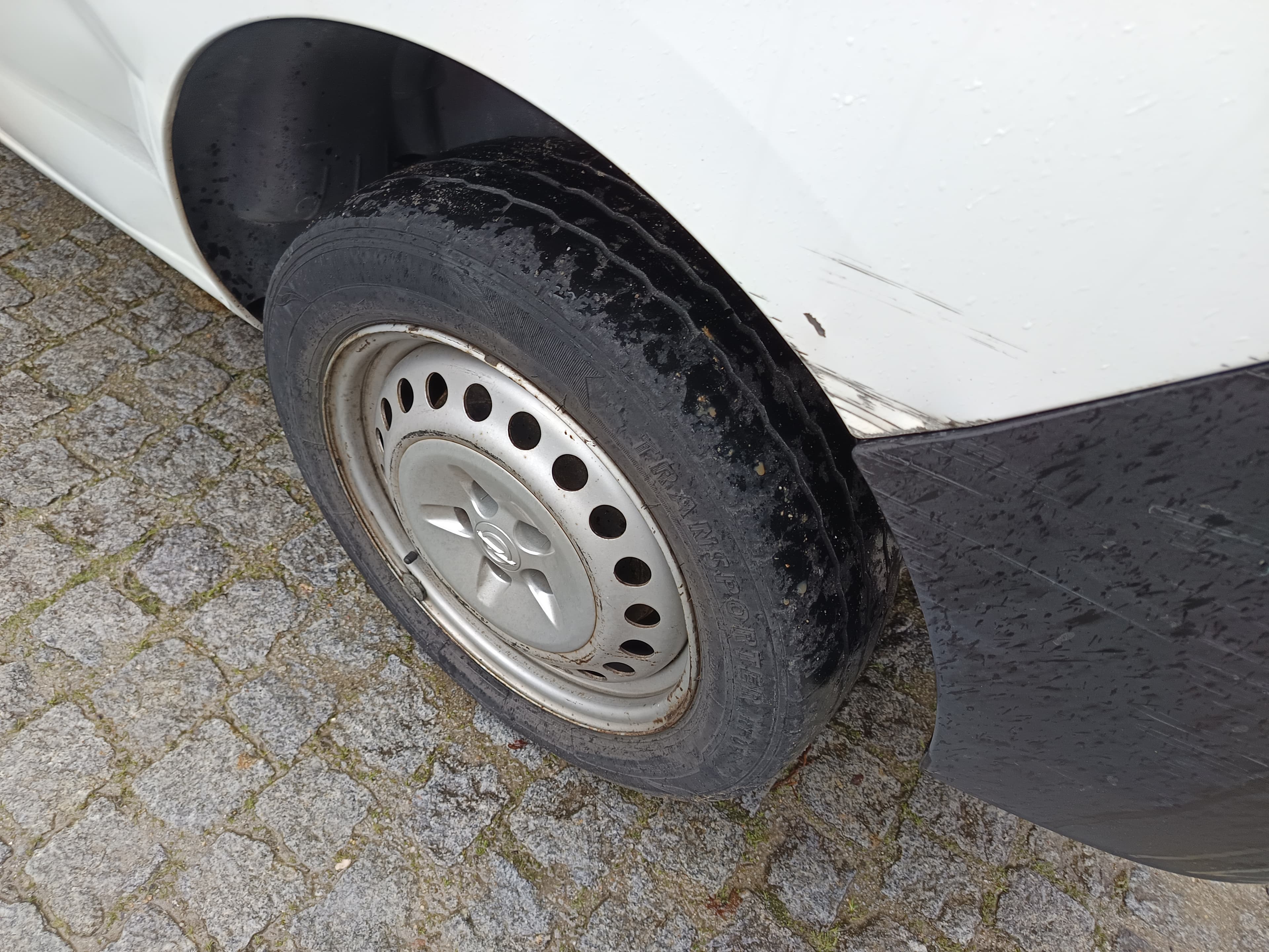 Opel Combo D Van · Ano 2017 — imagem 14
