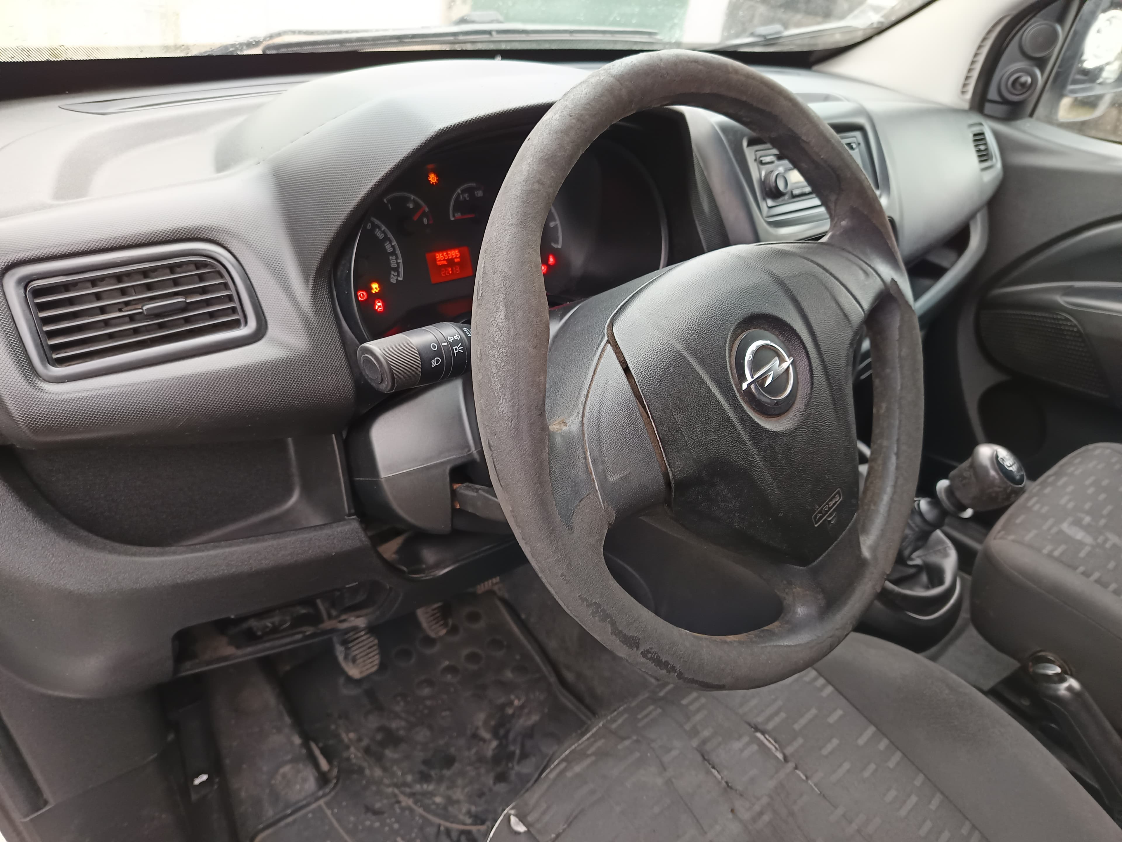 Opel Combo D Van · Ano 2018 — image 30
