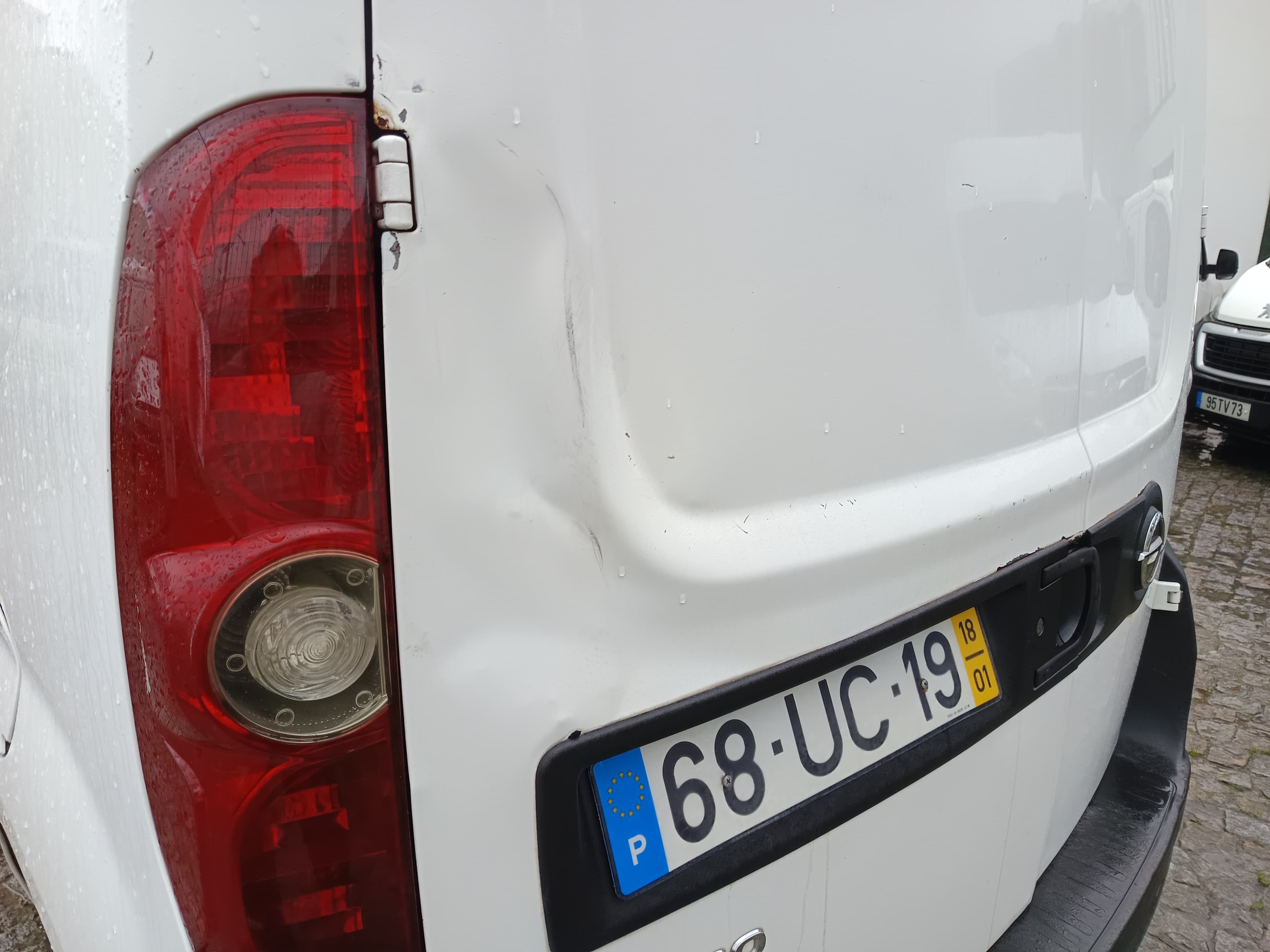 Opel Combo D Van · Ano 2018 — image 12