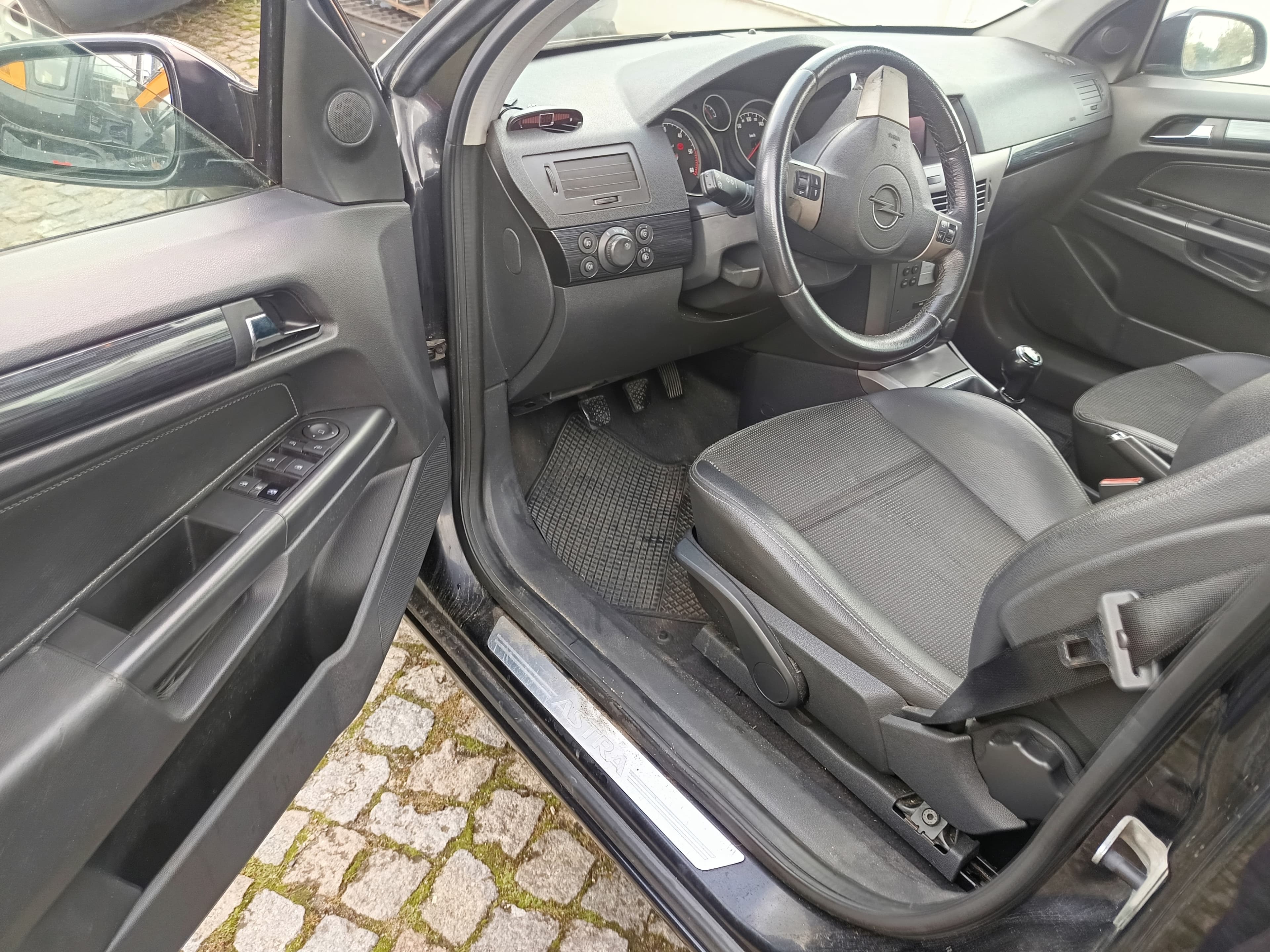 Opel Astra · Ano 2005 — imagen 35