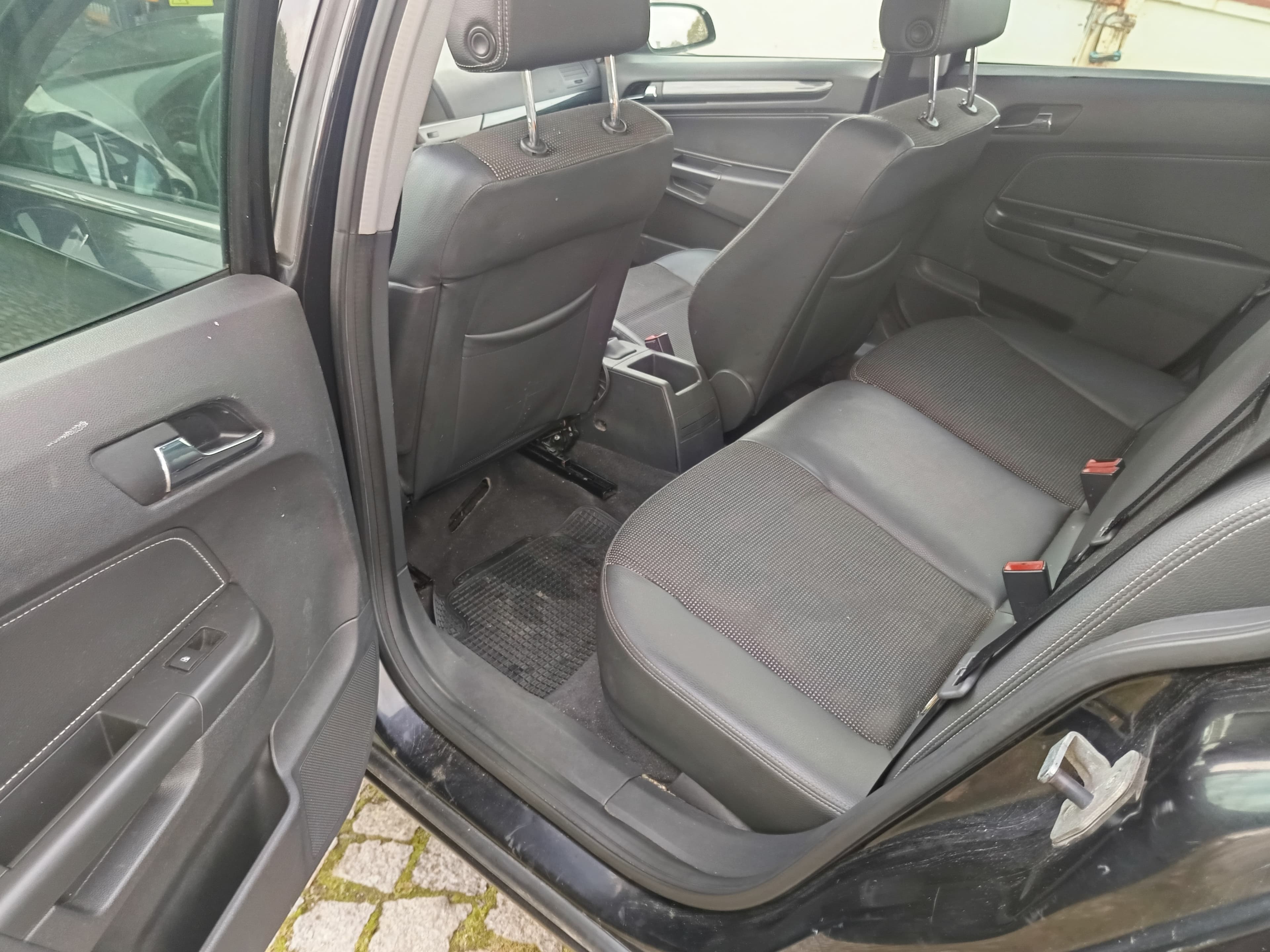 Opel Astra · Ano 2005 — imagen 32