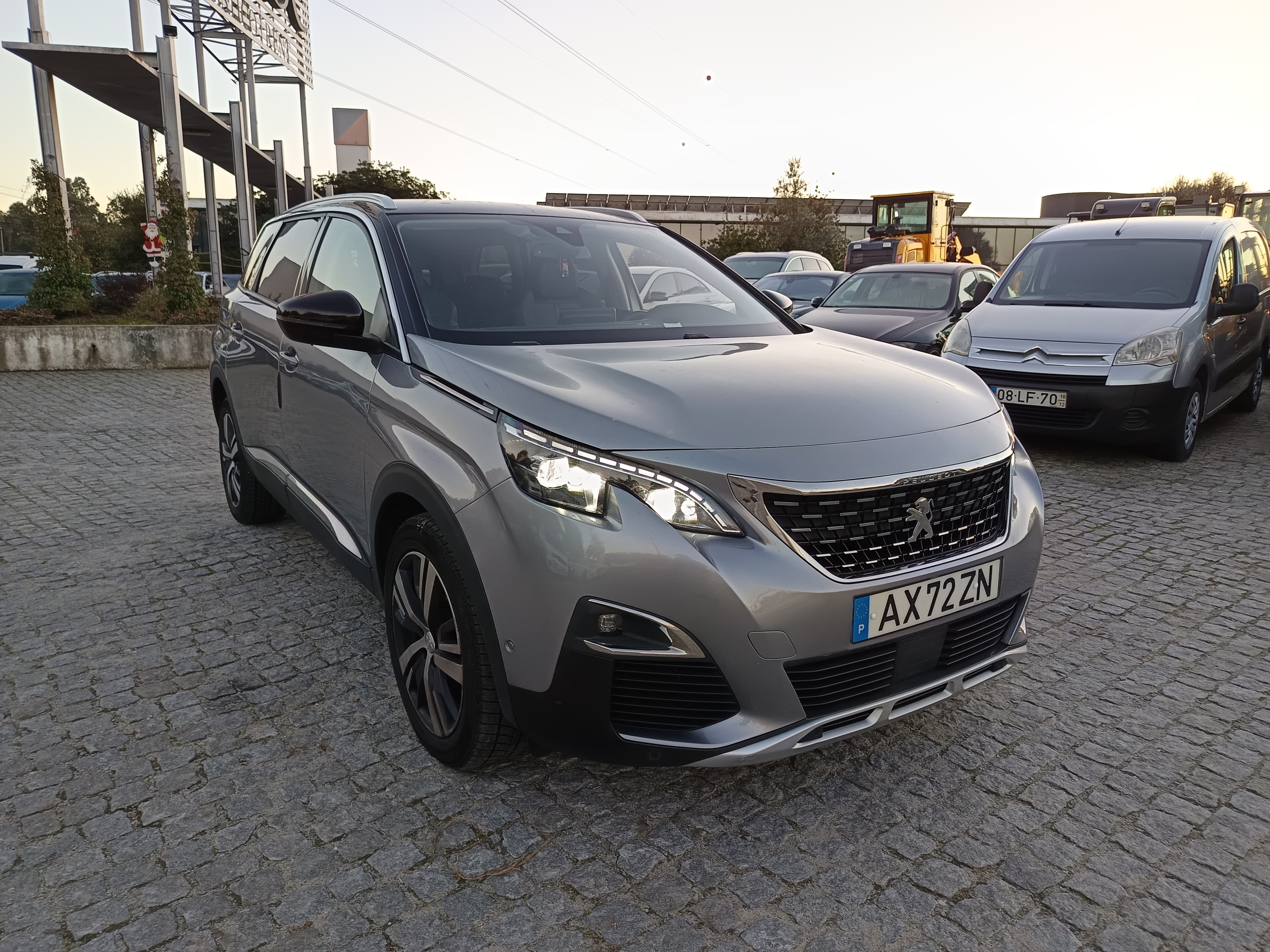 Peugeot 5008 · Ano 2020 — imagen 3