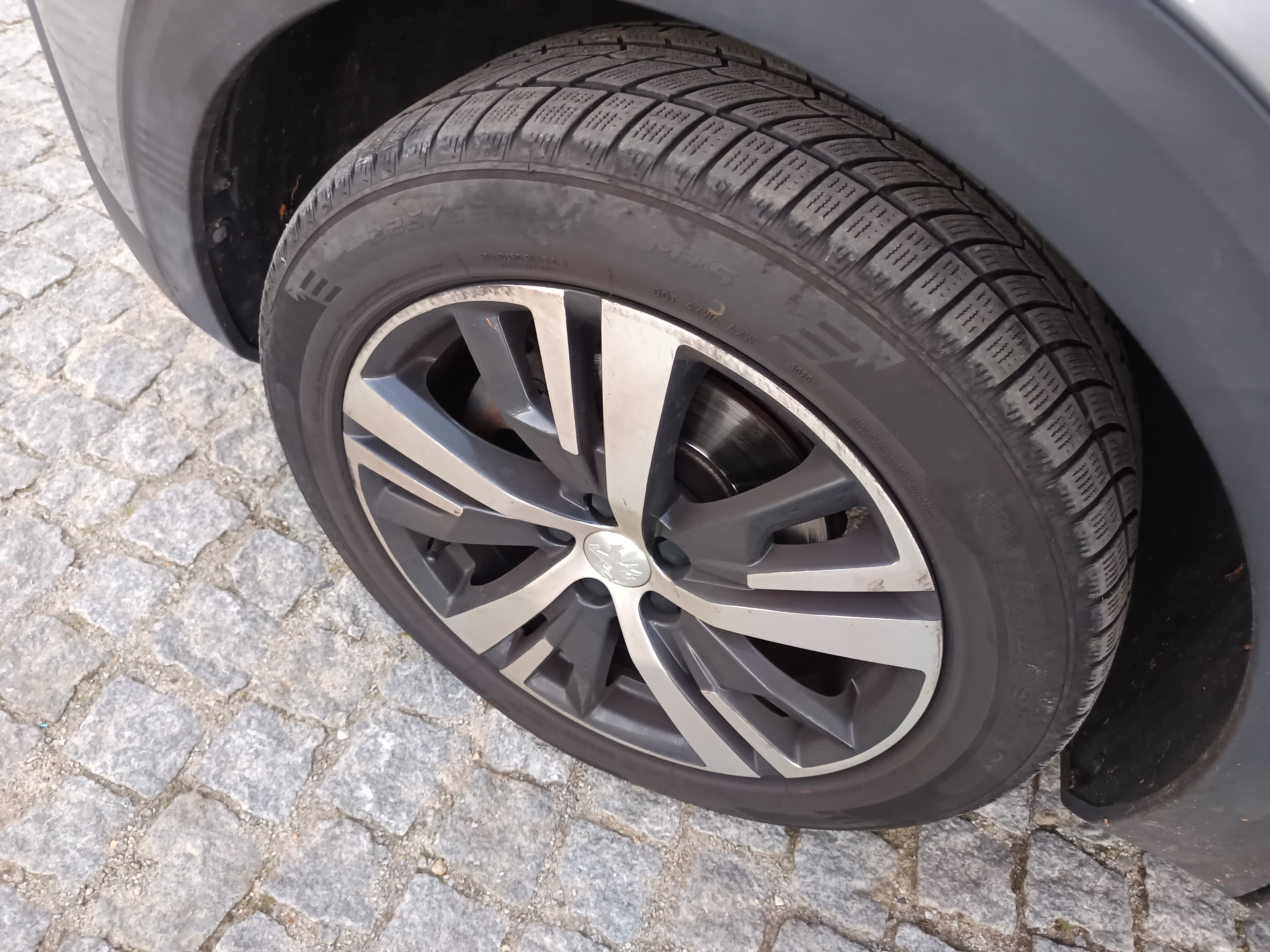 Peugeot 5008 · Ano 2020 — imagen 16