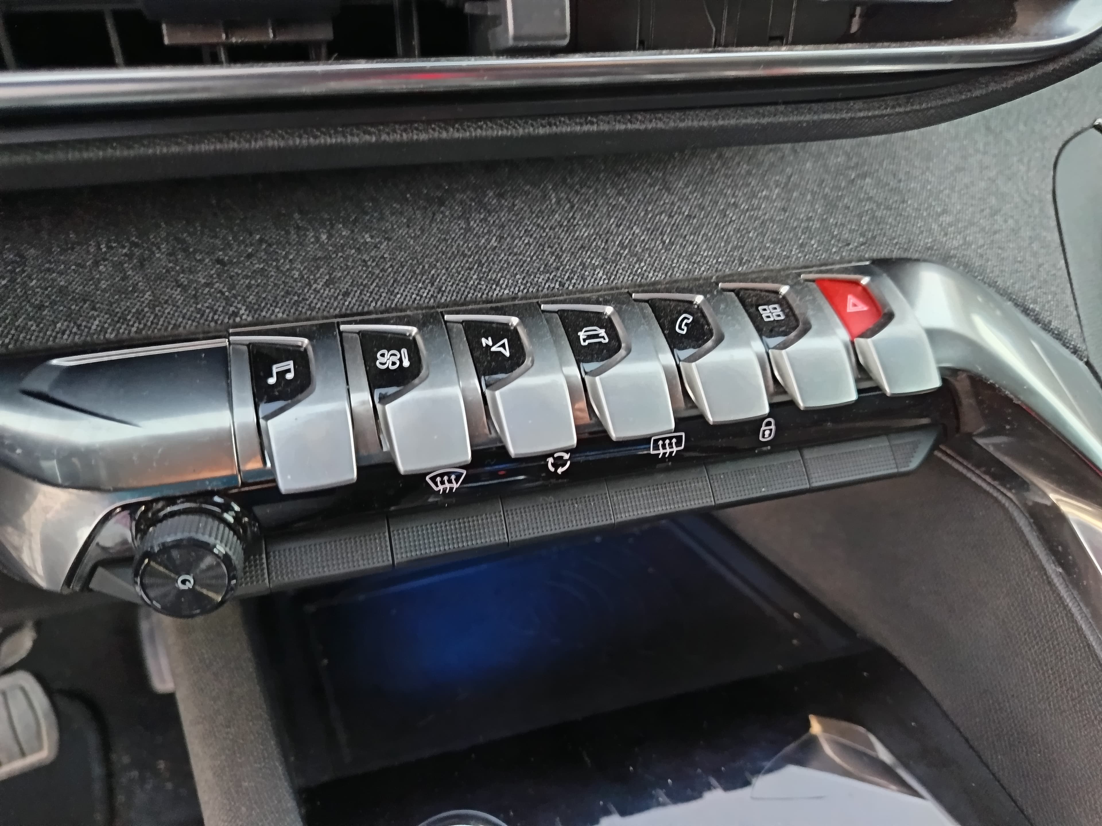Peugeot 5008 · Ano 2020 — imagen 41