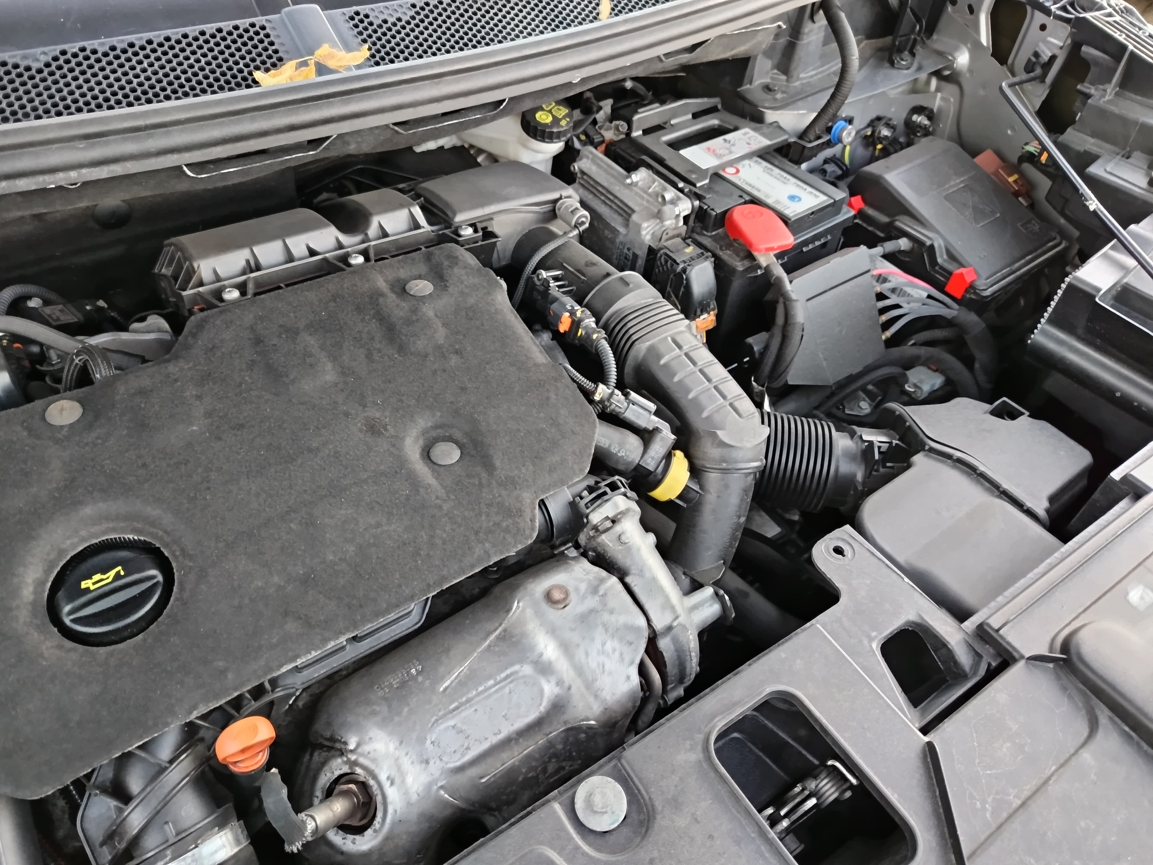 Peugeot 5008 · Ano 2020 — imagen 19