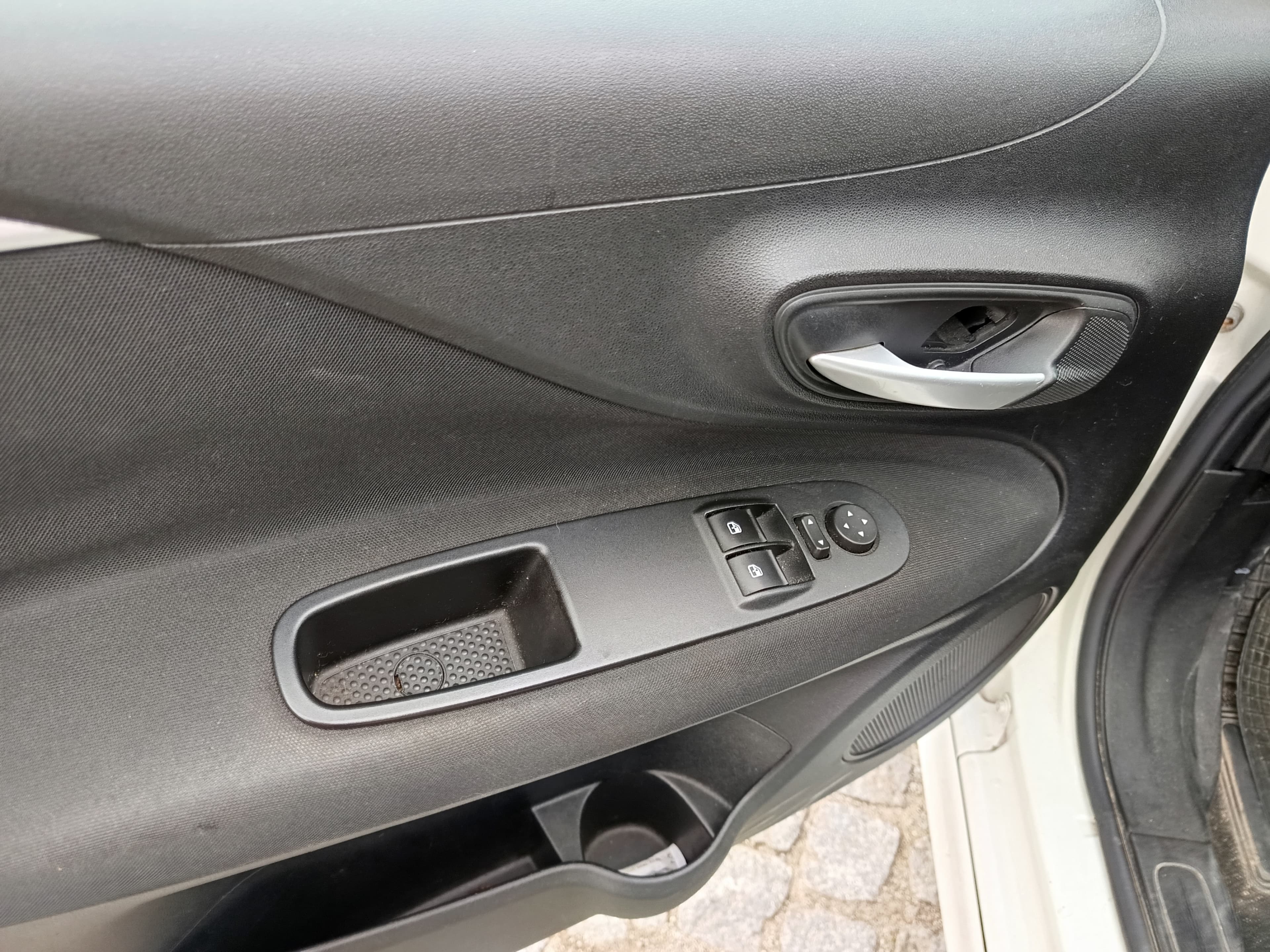 Fiat Punto · Ano 2013 — imagem 29