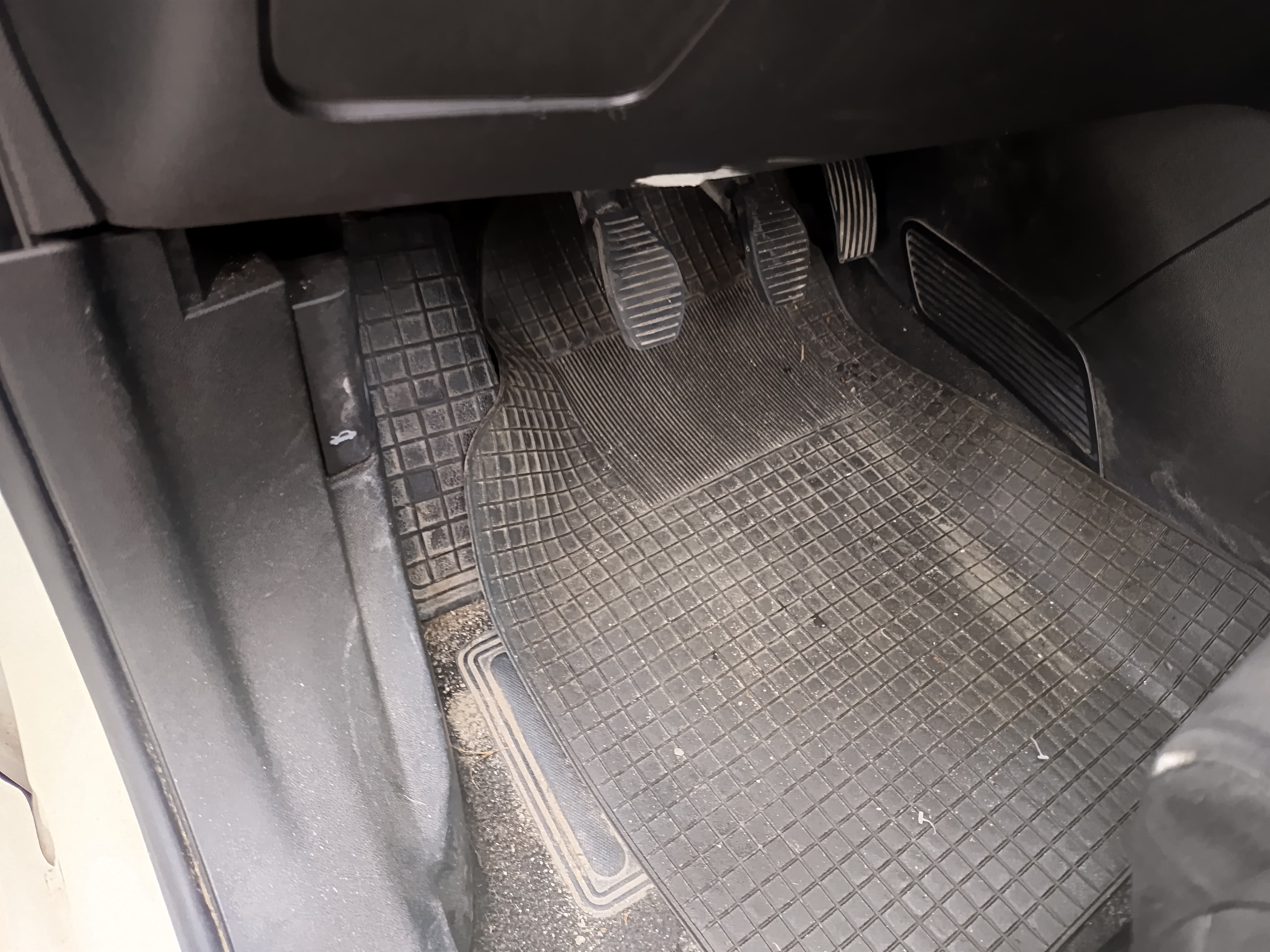 Fiat Punto · Ano 2013 — imagem 31