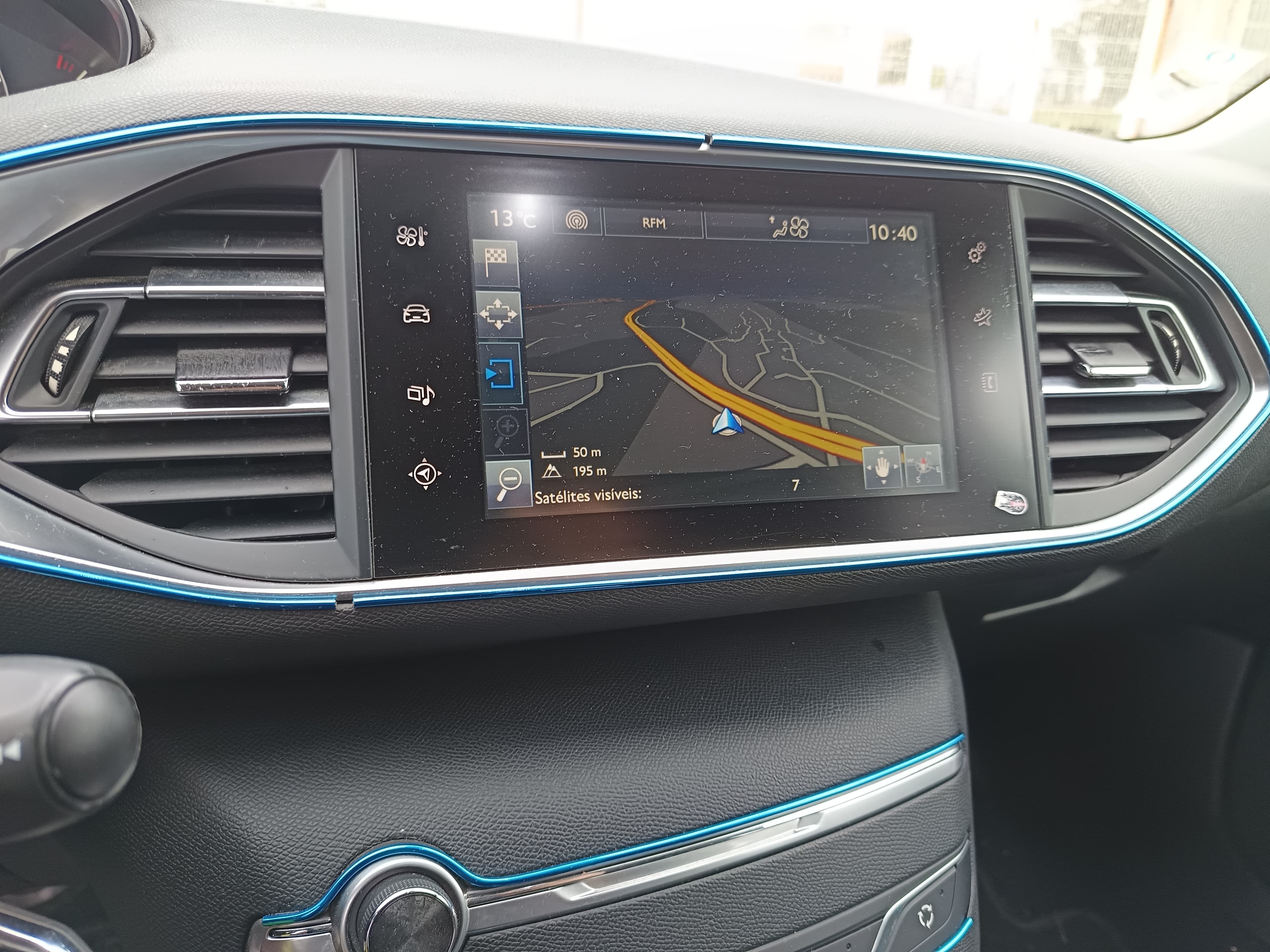 Peugeot 308 1.6 BlueHDi · Ano 2017 — imagen 34