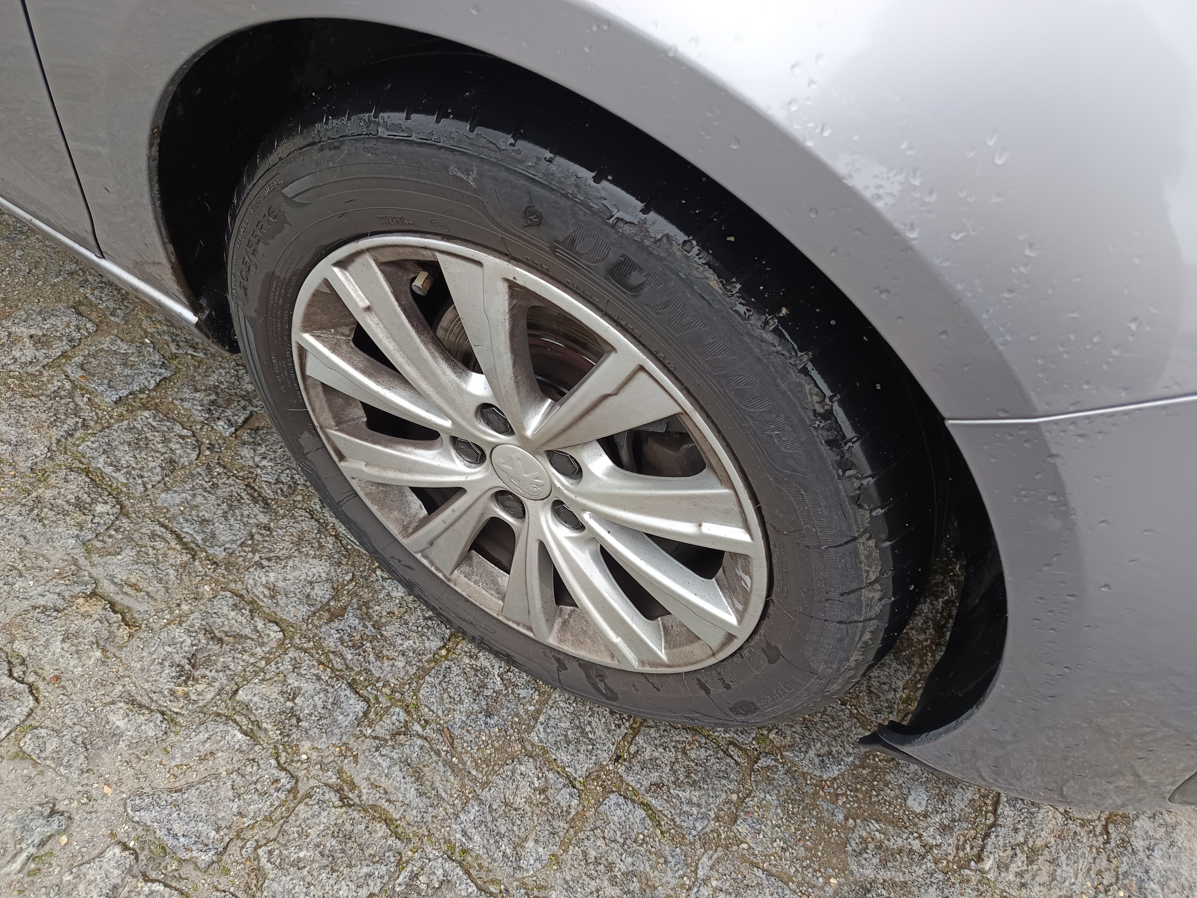 Peugeot 308 1.6 BlueHDi · Ano 2017 — imagen 7