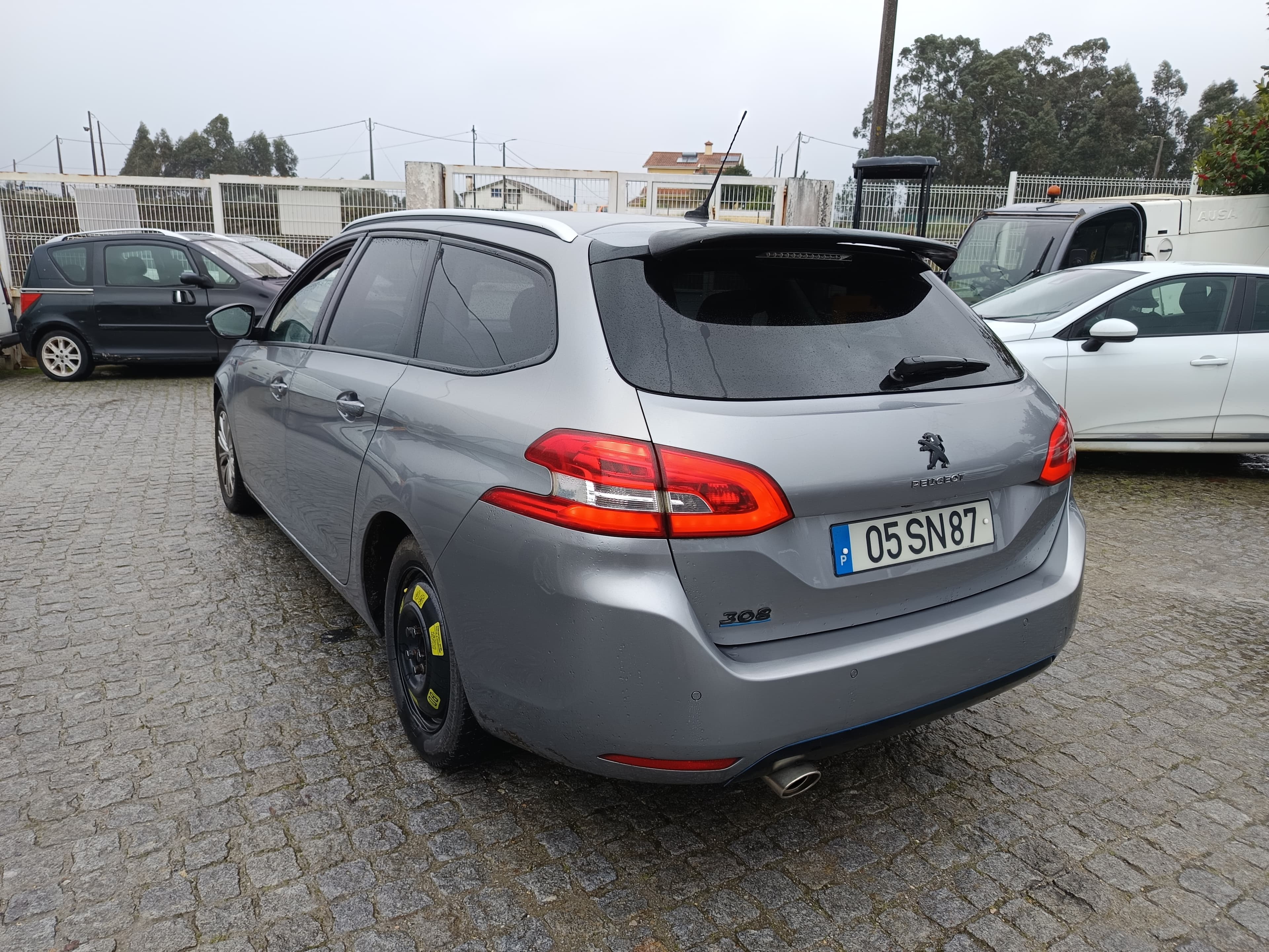 Peugeot 308 1.6 BlueHDi · Ano 2017 — imagen 6