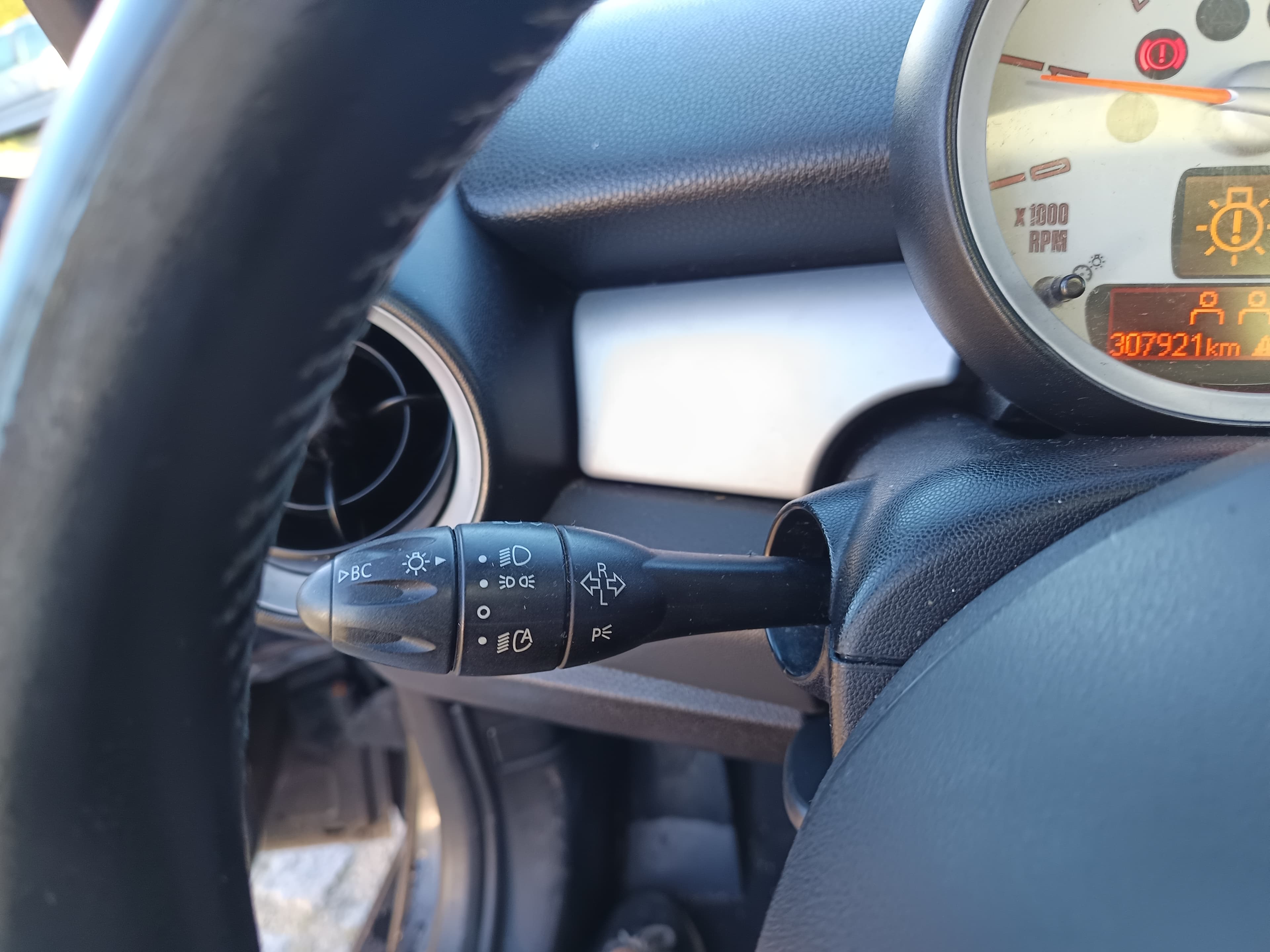Mini Cooper D · Ano 2009 — imagem 35