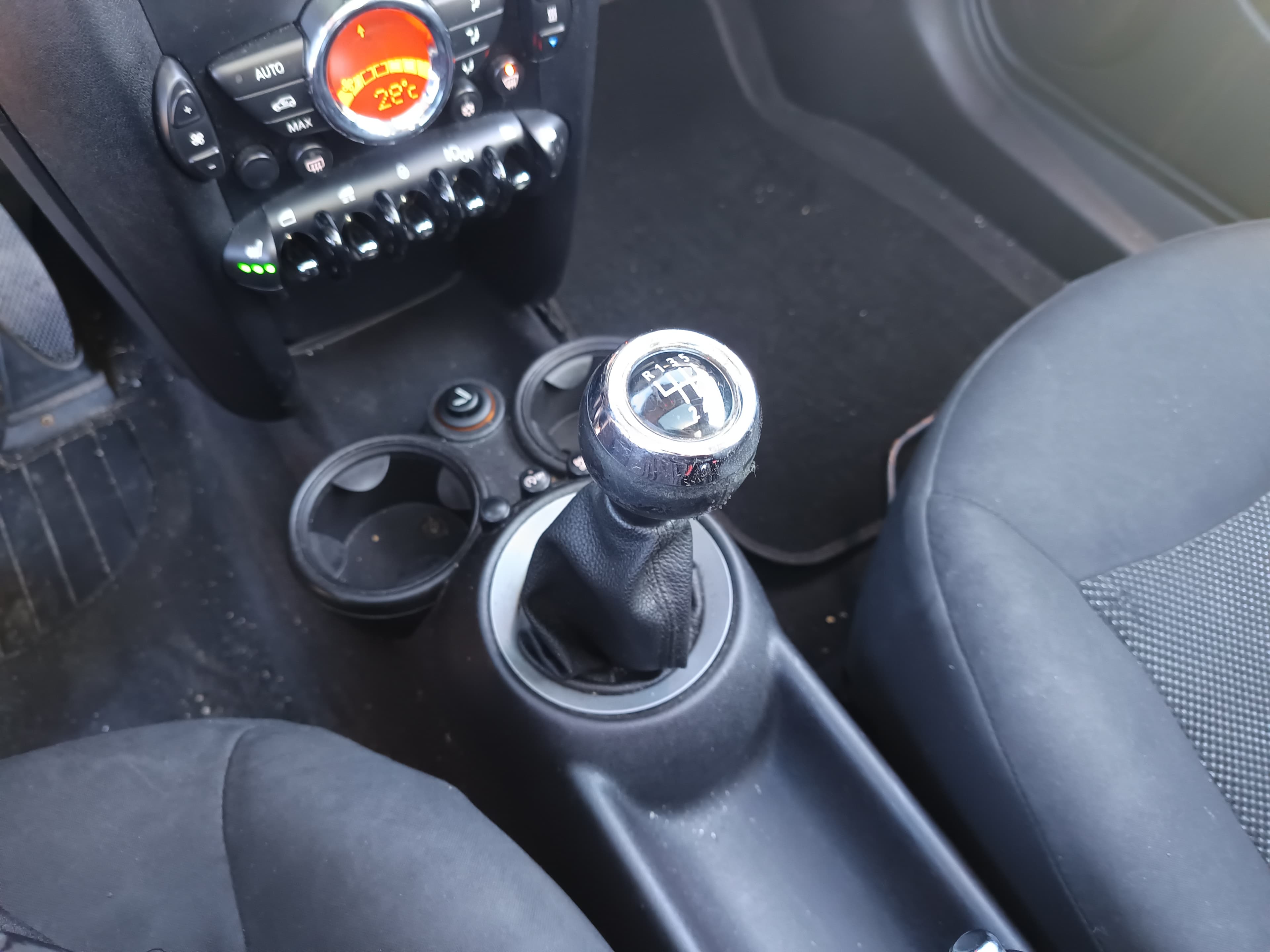 Mini Cooper D · Ano 2009 — imagem 31