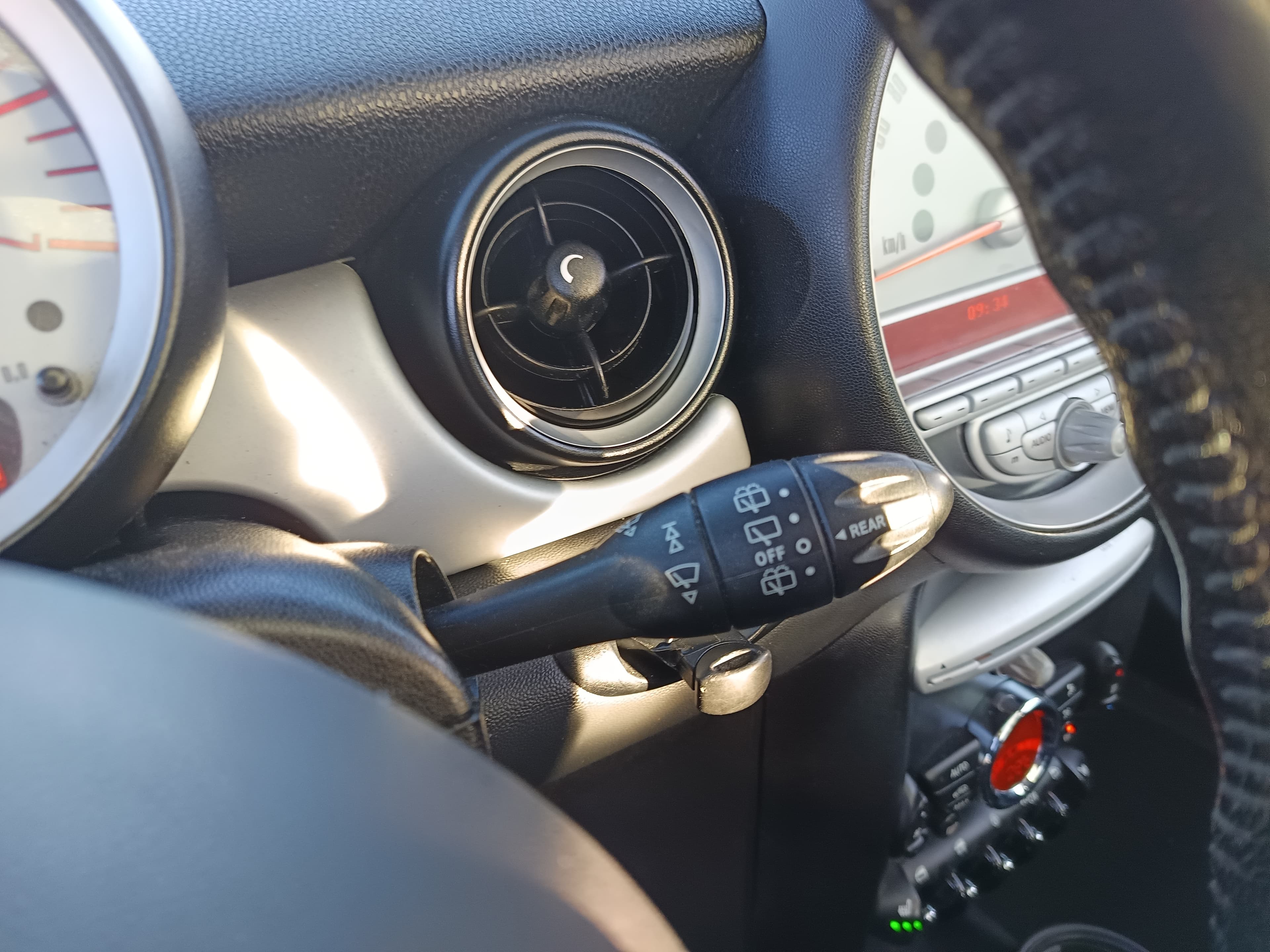 Mini Cooper D · Ano 2009 — imagem 34