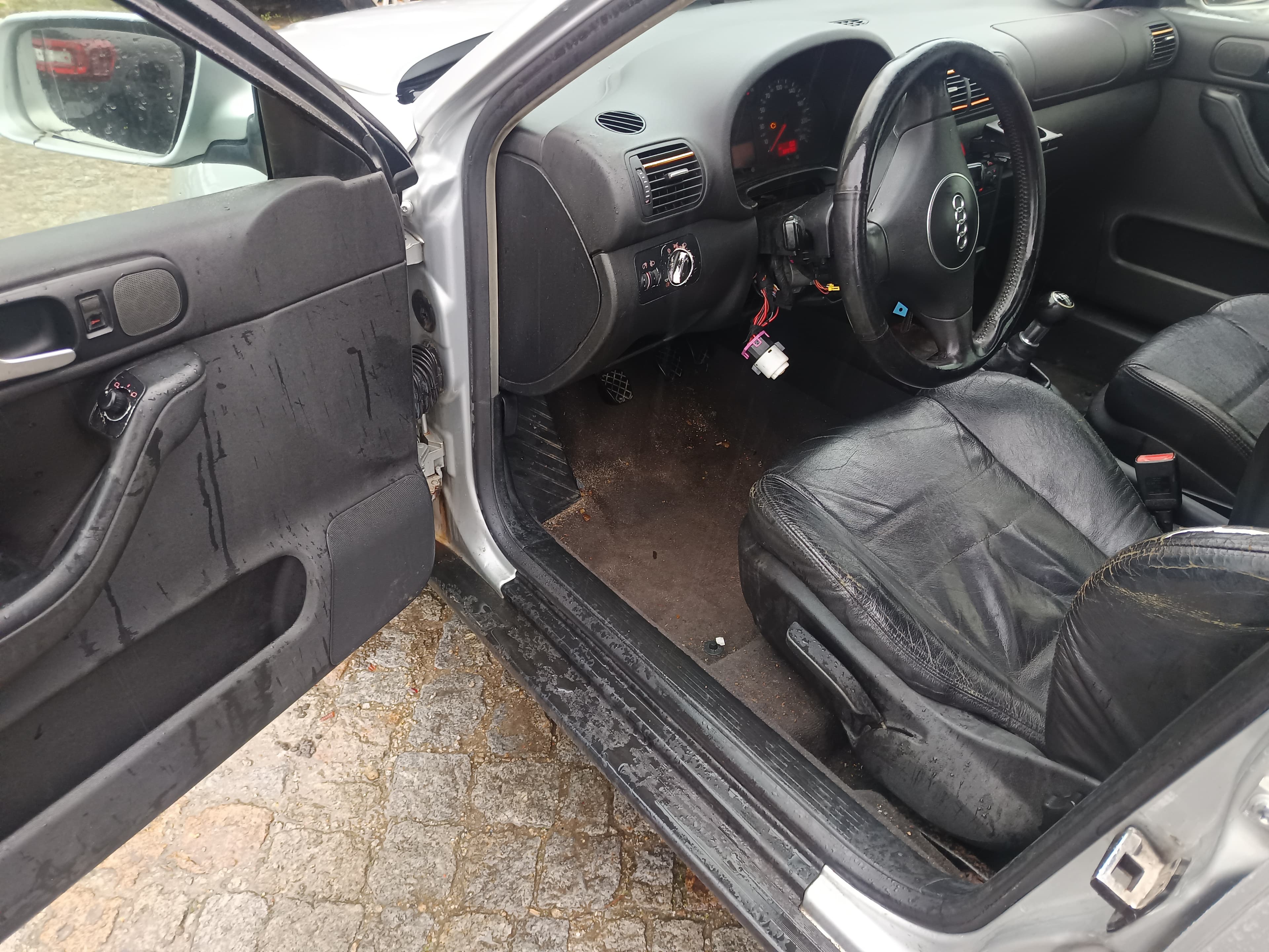 Audi A3 · Ano 2002 — imagem 23