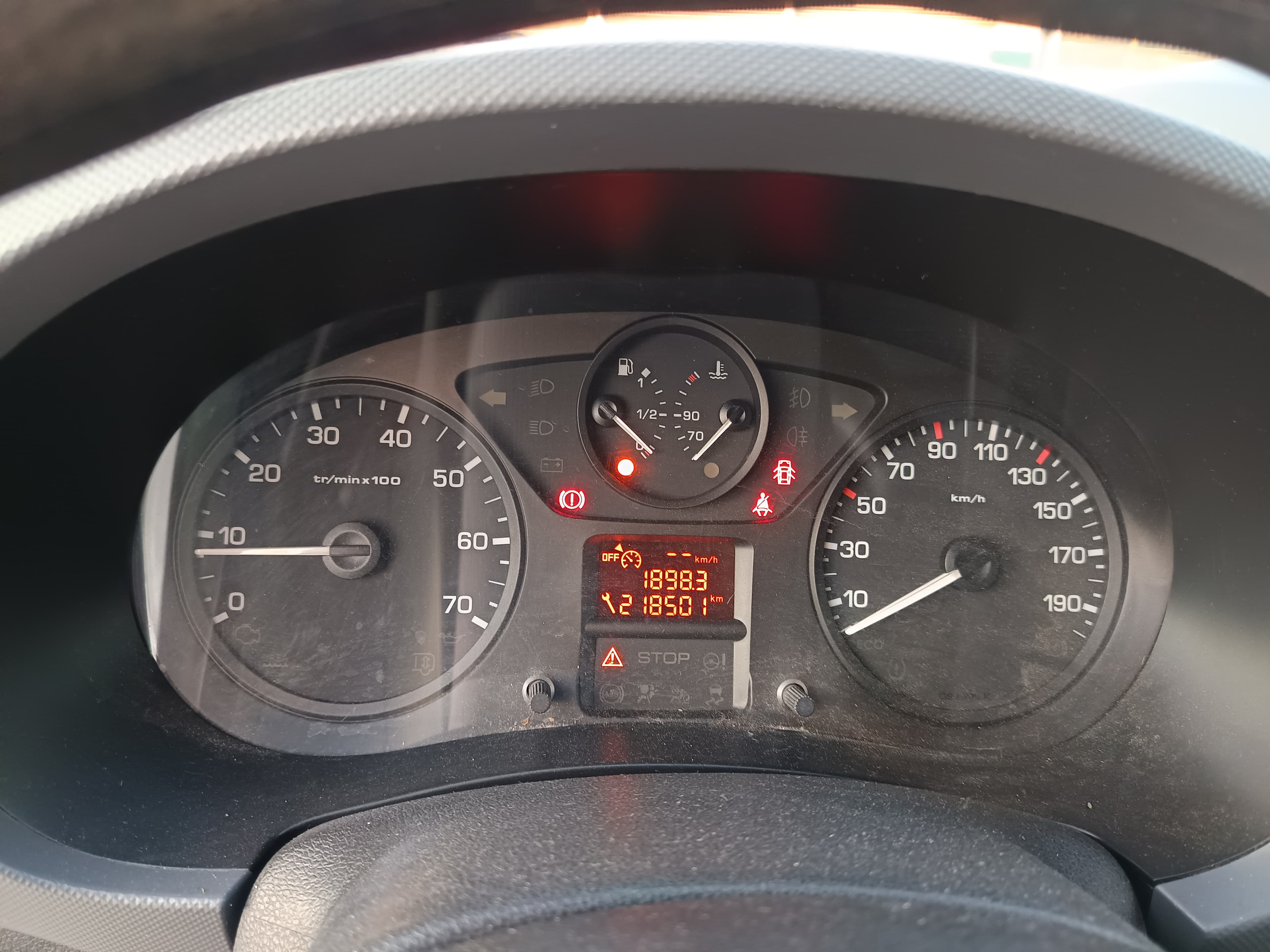 Citroën Berlingo · Ano 2015 — imagen 36