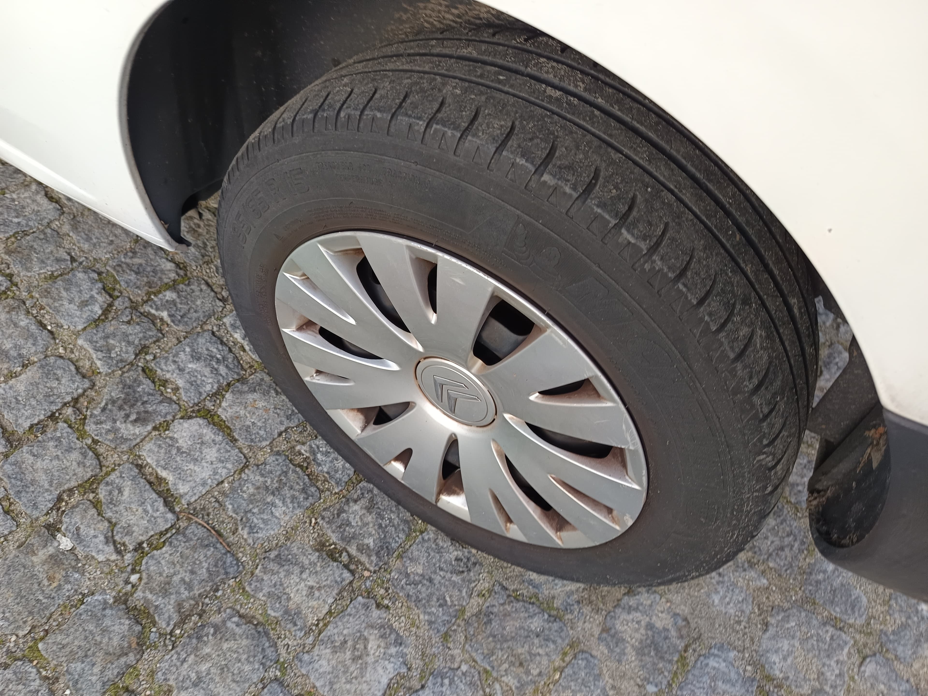 Citroën Berlingo · Ano 2015 — imagen 15