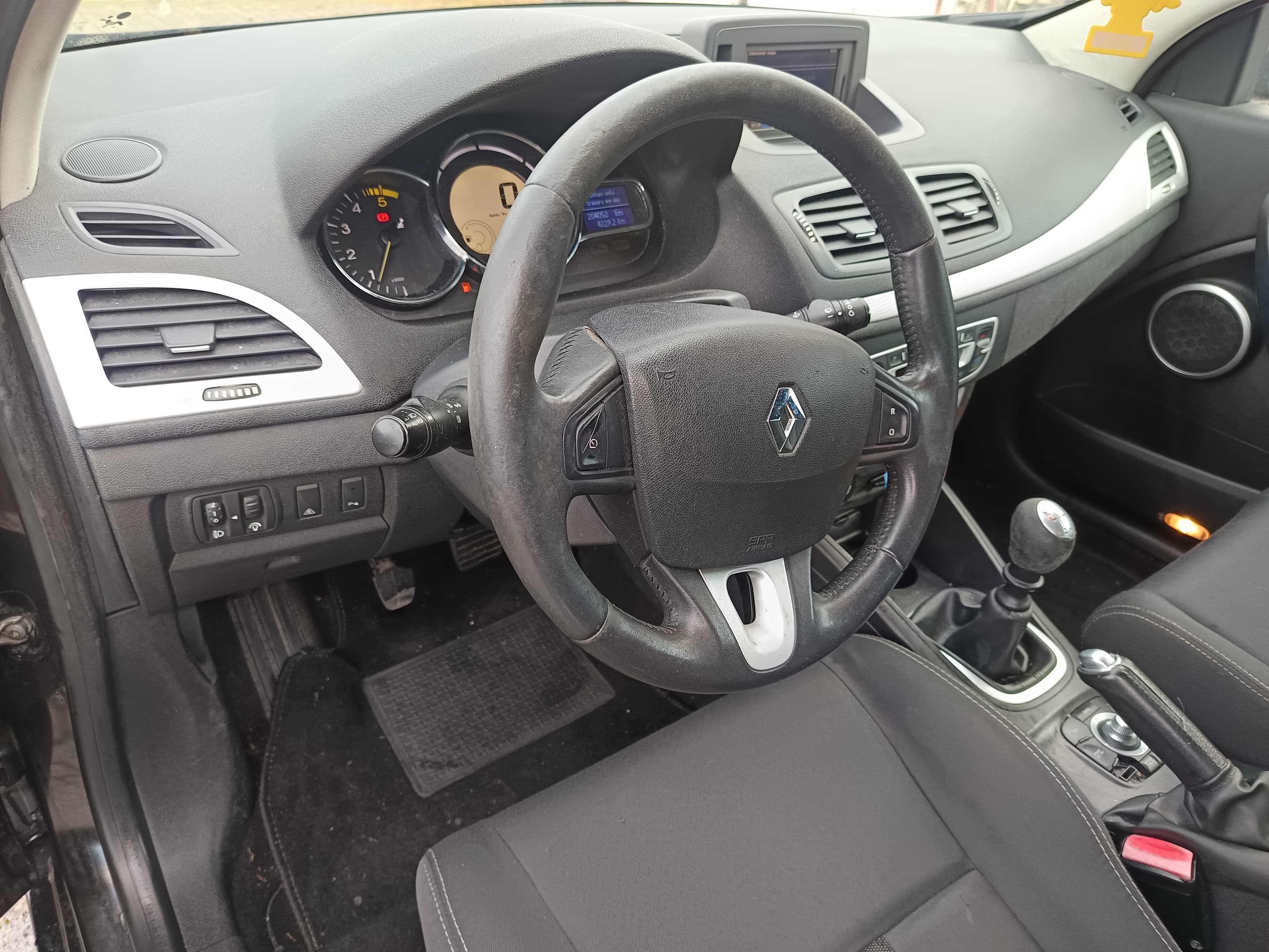 Renault Mégane · Ano 2009 — image 32
